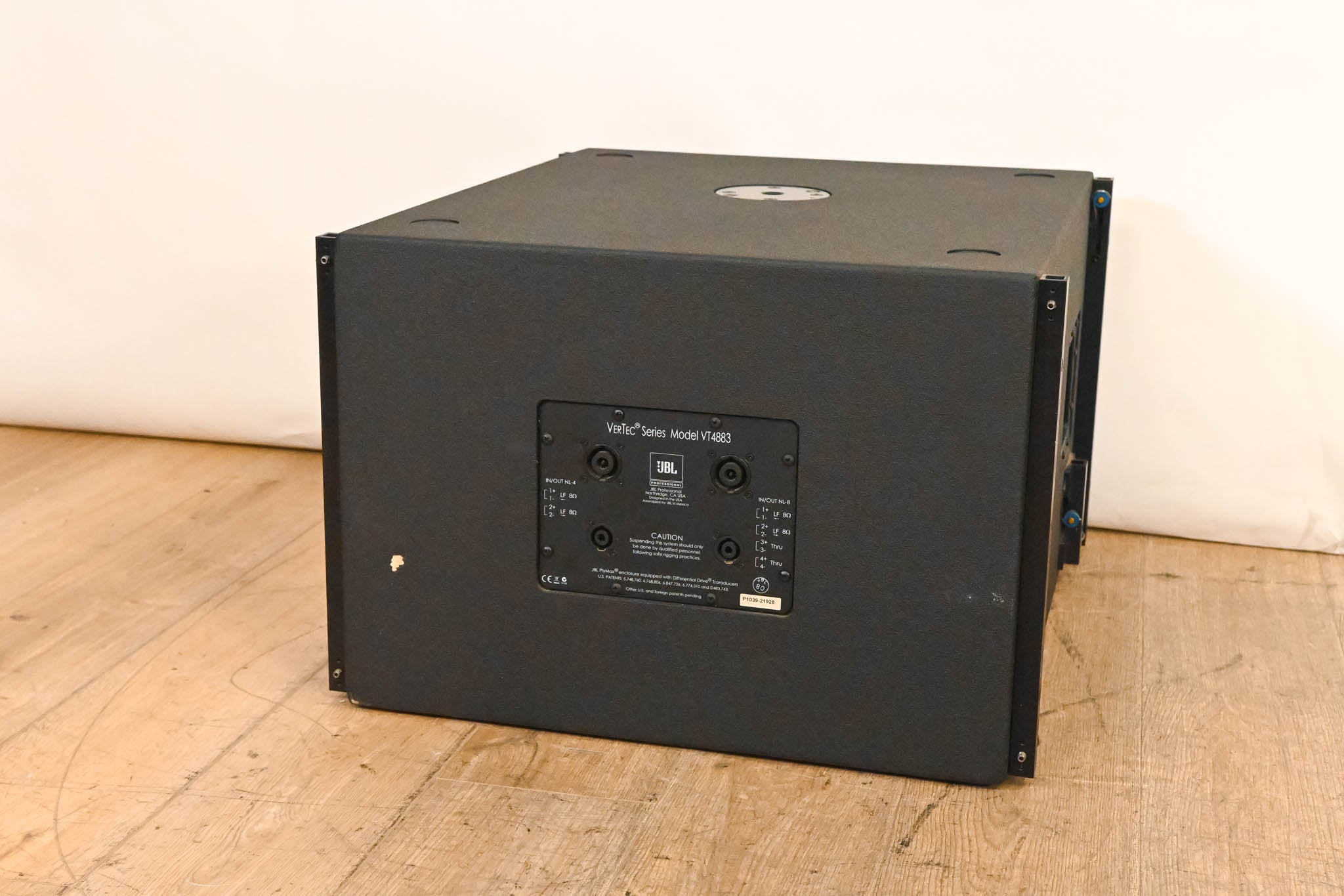 JBL VT4883 Subcompact Dual 12" Cardioid-Arrayable Subwoofer