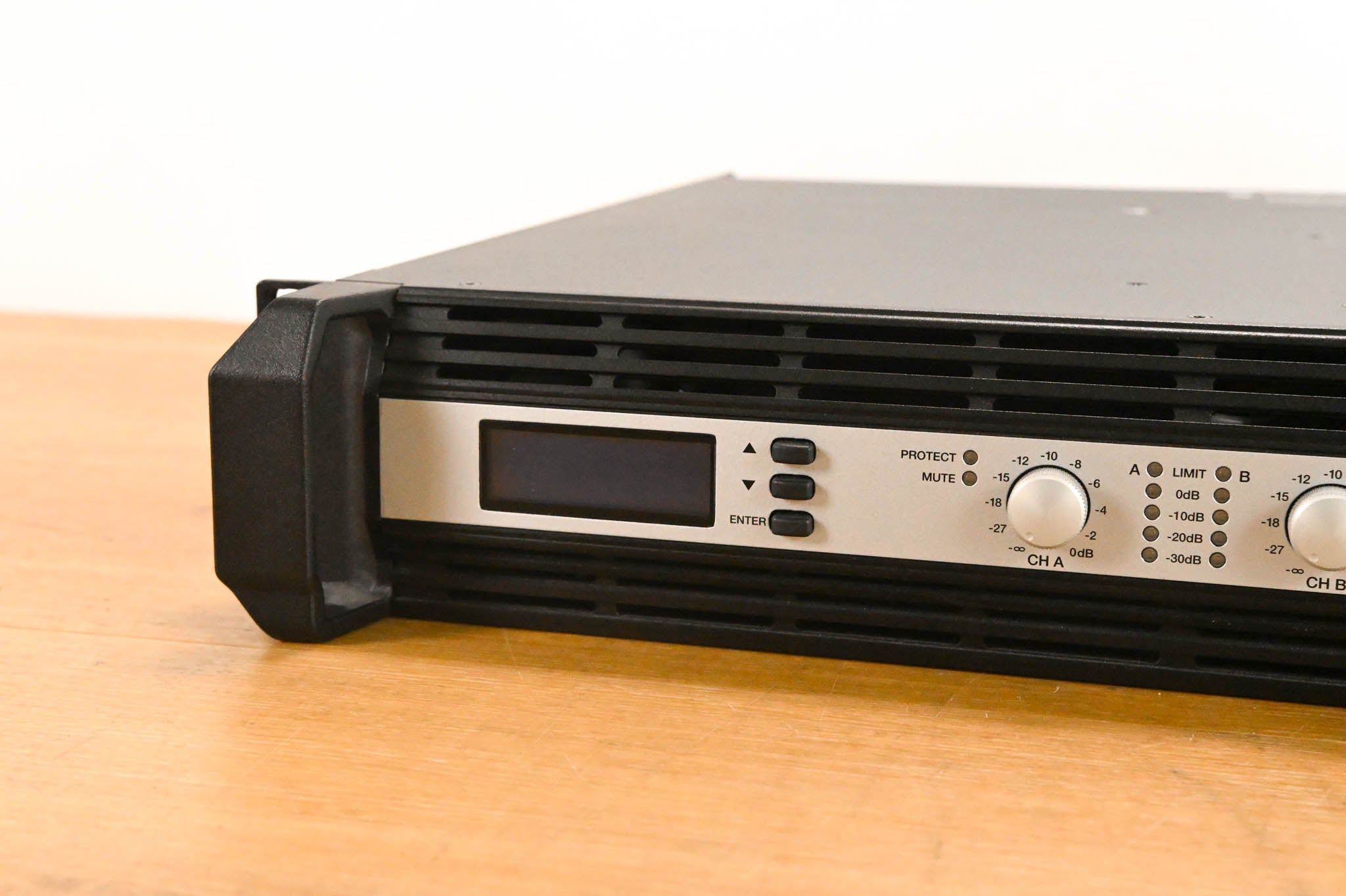 Electro-Voice (EV) TG-7 Tour-Grade Stereo Power Amplifier