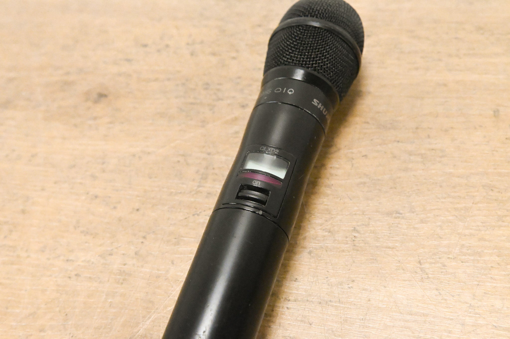 Shure QLXD24/KSM9HS Digital Handheld Wireless System - G50 Band (NO PSU)