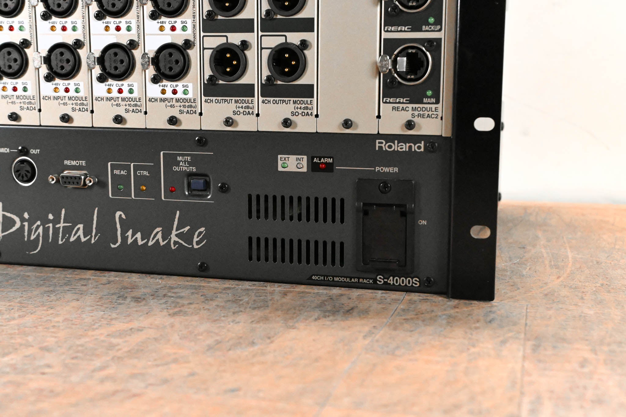 Roland S-4000S-3208 Digital Snake 32x8 Modular Stage Unit