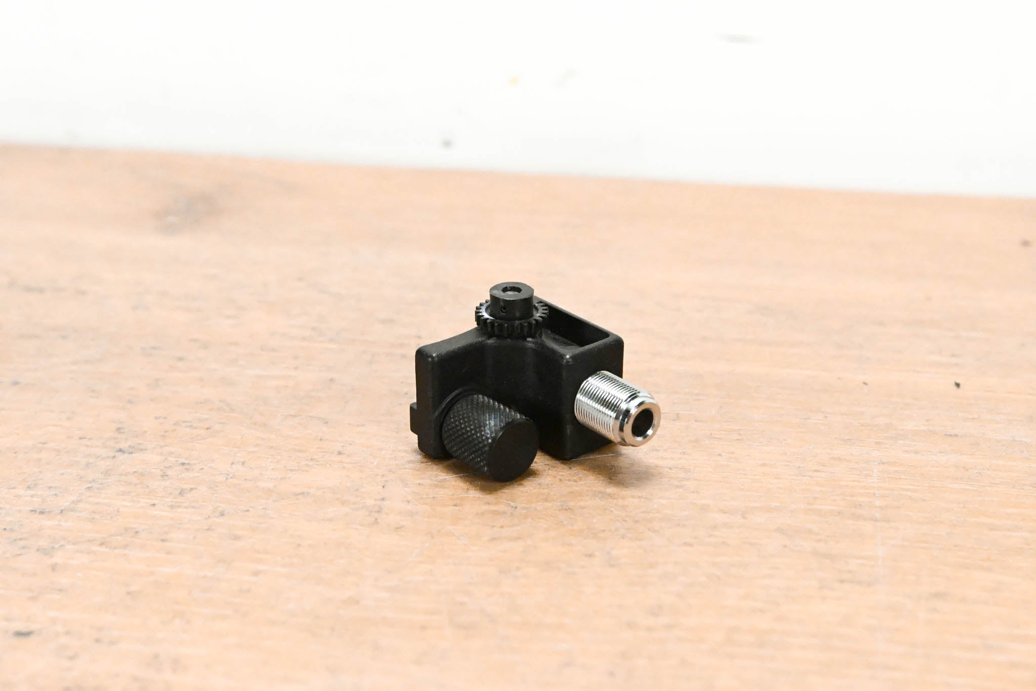 Fujinon FMM-6B Manual Focus Module for Fujinon ENG/EFP Lenses