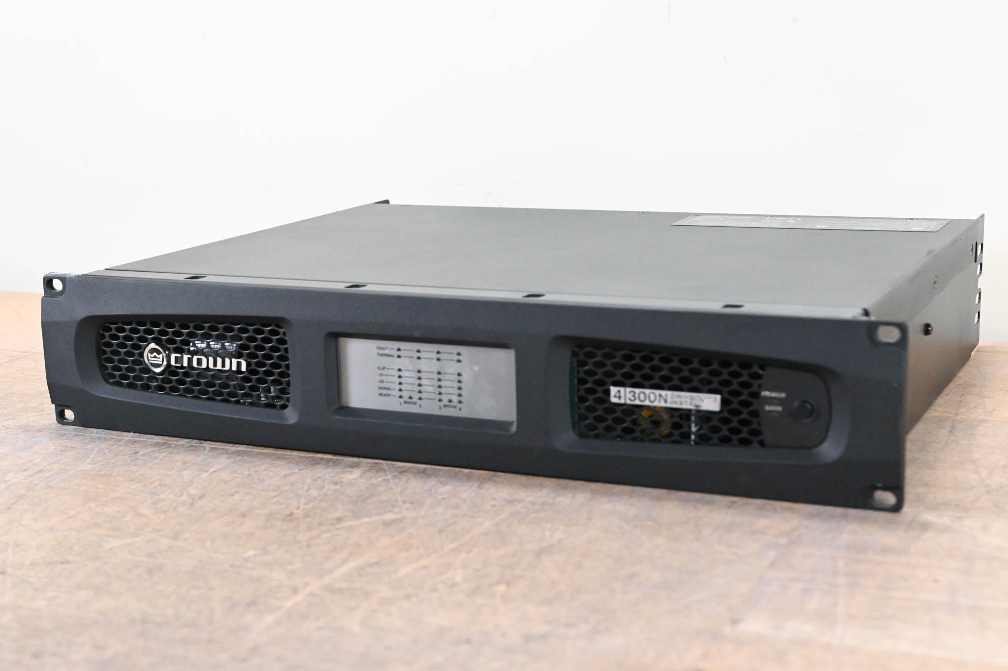 Crown DCi 4|300N DriveCore Install 4-Channel Power Amplifier