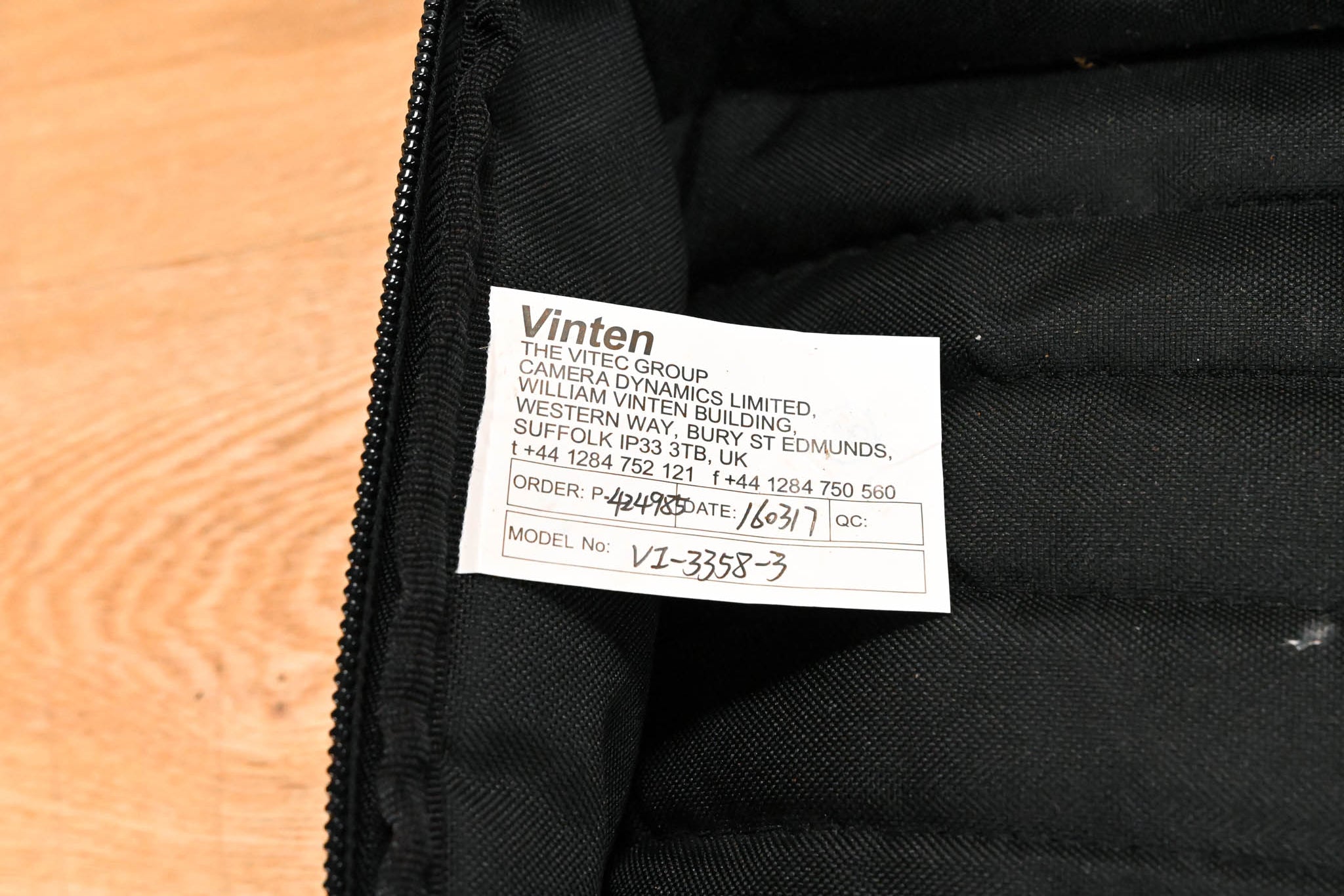 Vinten 3358-3 Soft Padded Case for Vision 3, 6, 8 and 11 Tripod Systems