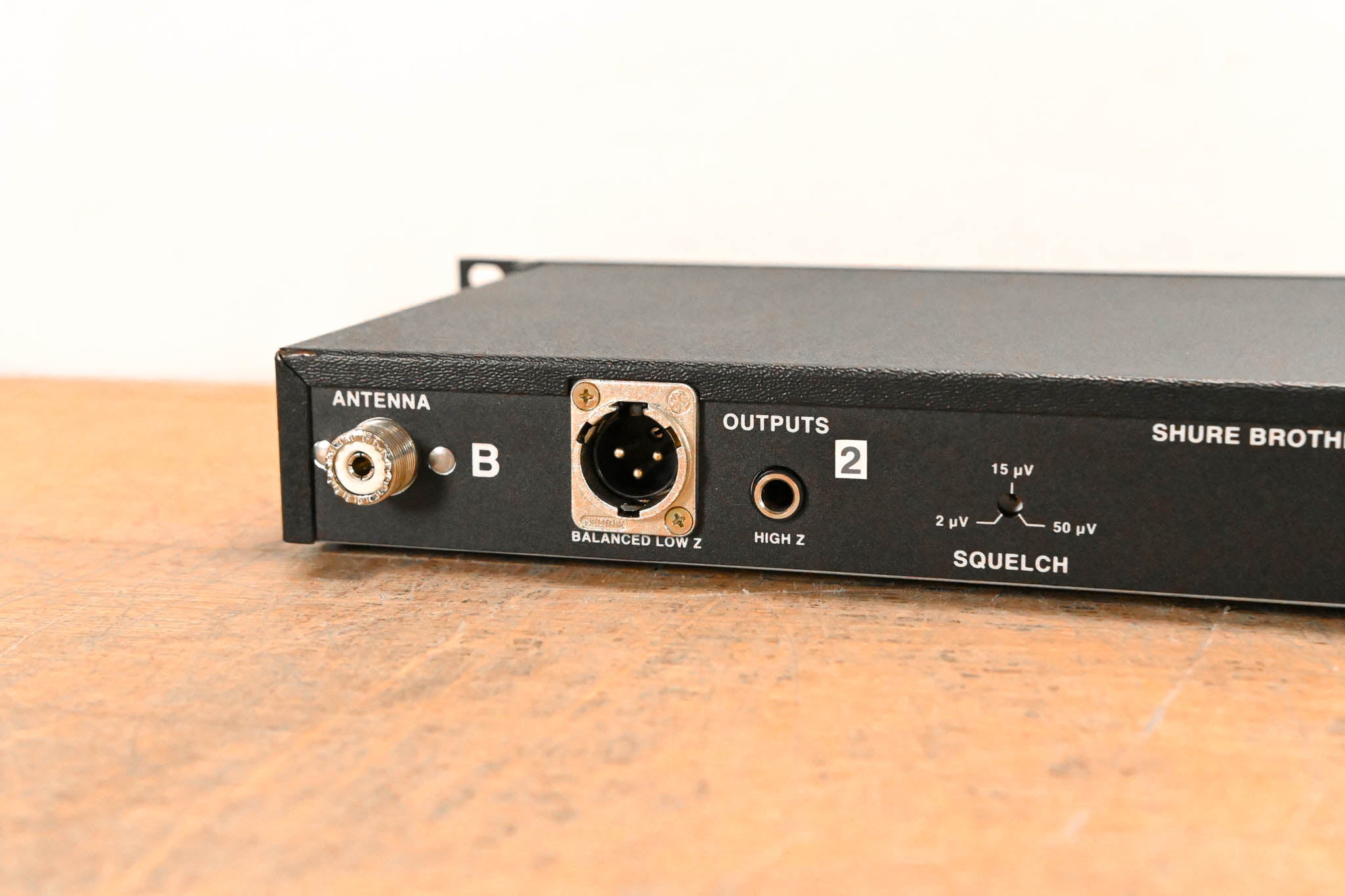 Shure L4 Diversity Wireless Receiver - 177.000 MHz (NO POWER SUPPLY)