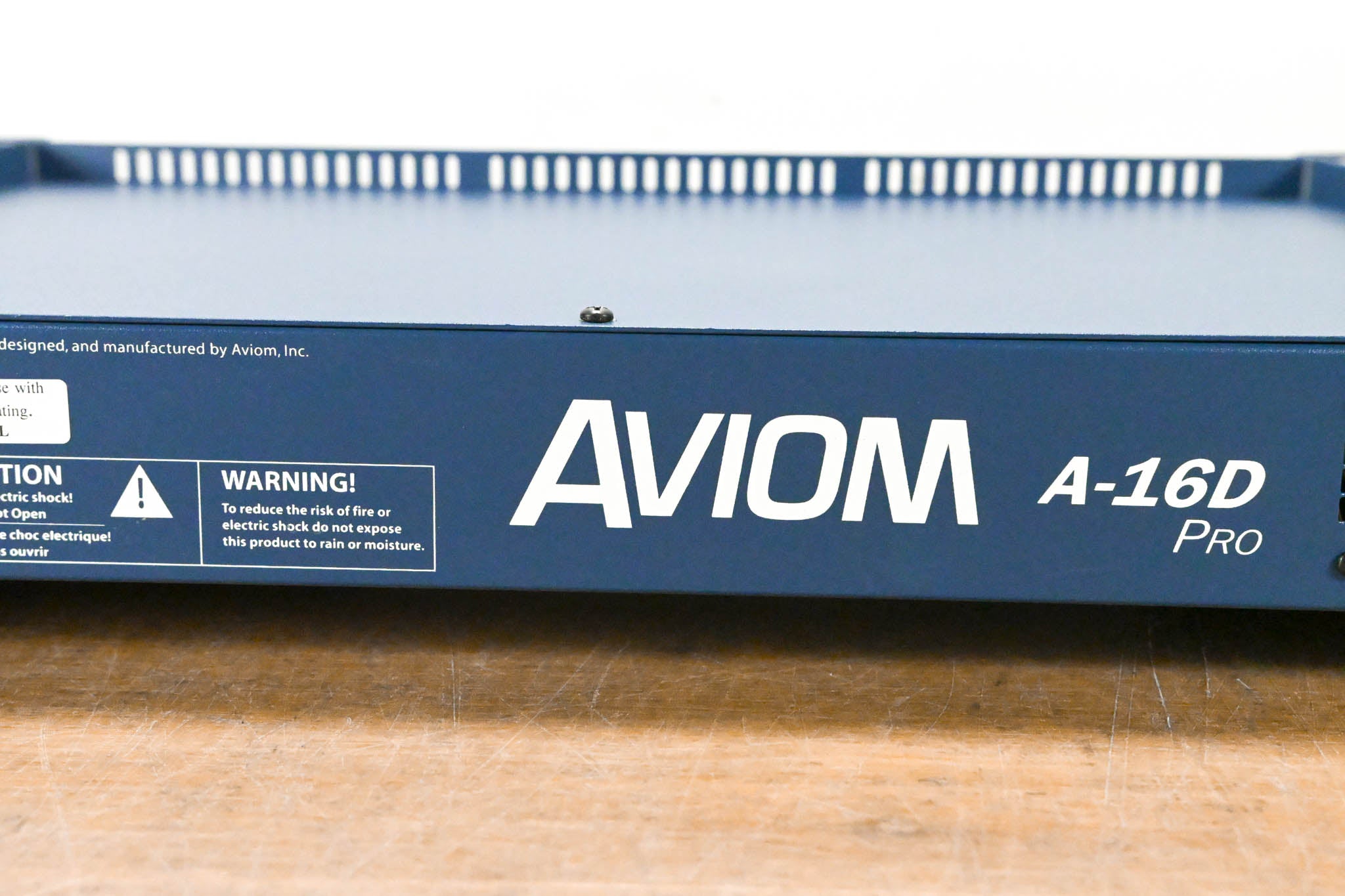 Aviom A-16D Pro A-Net Distributor