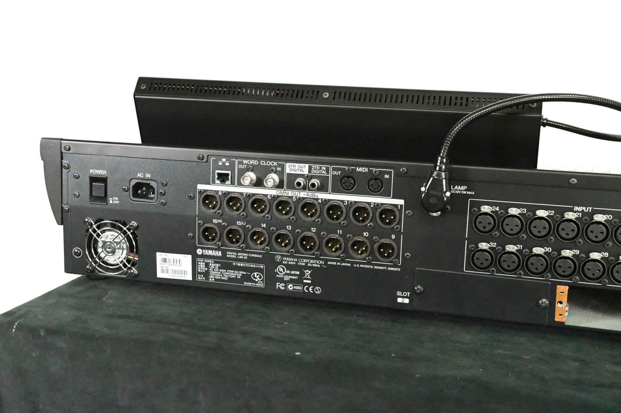 Yamaha LS9-32 32-Input Digital Mixing Console