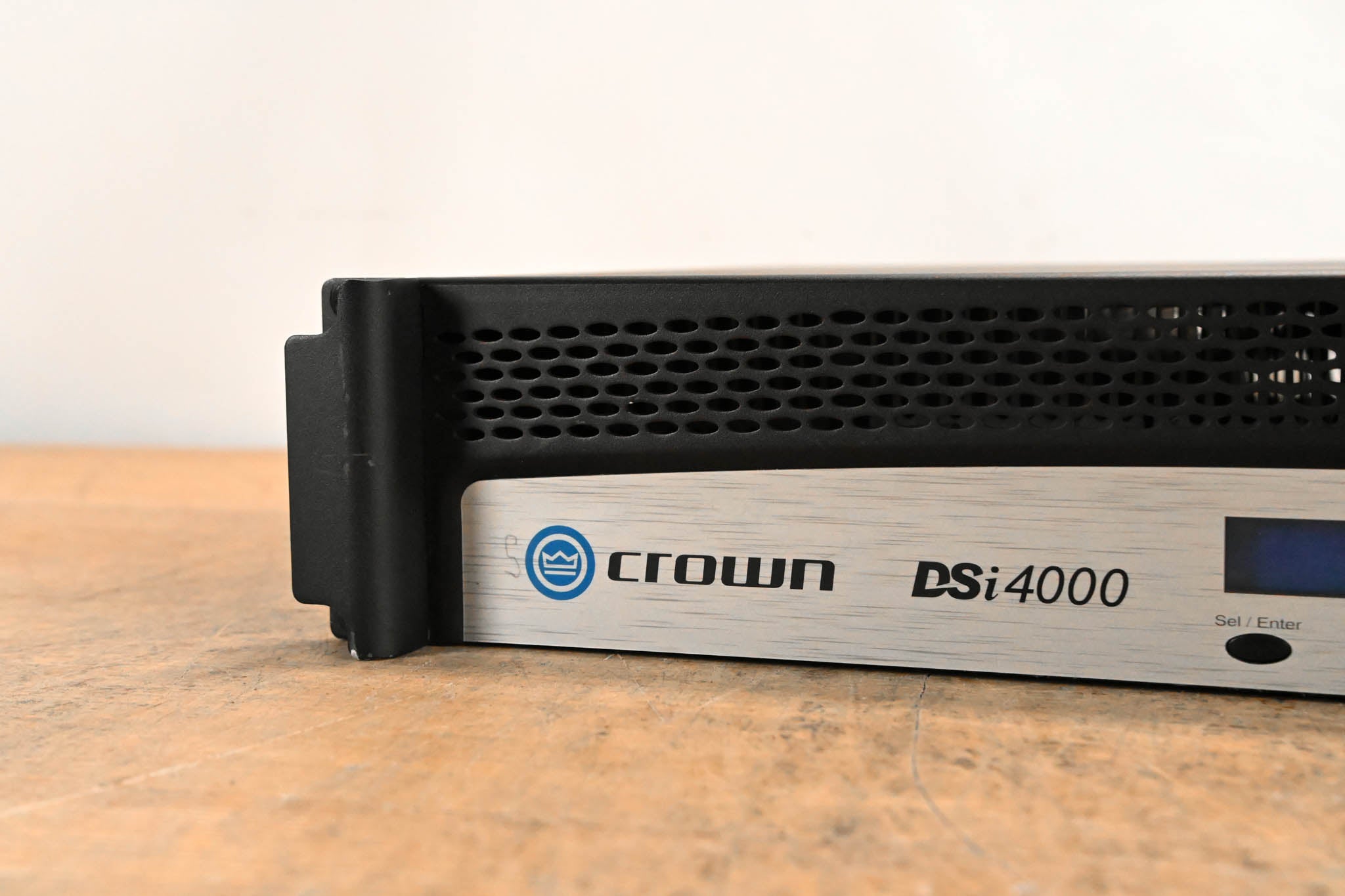 Crown DSi 4000 2-Channel Power Amplifier