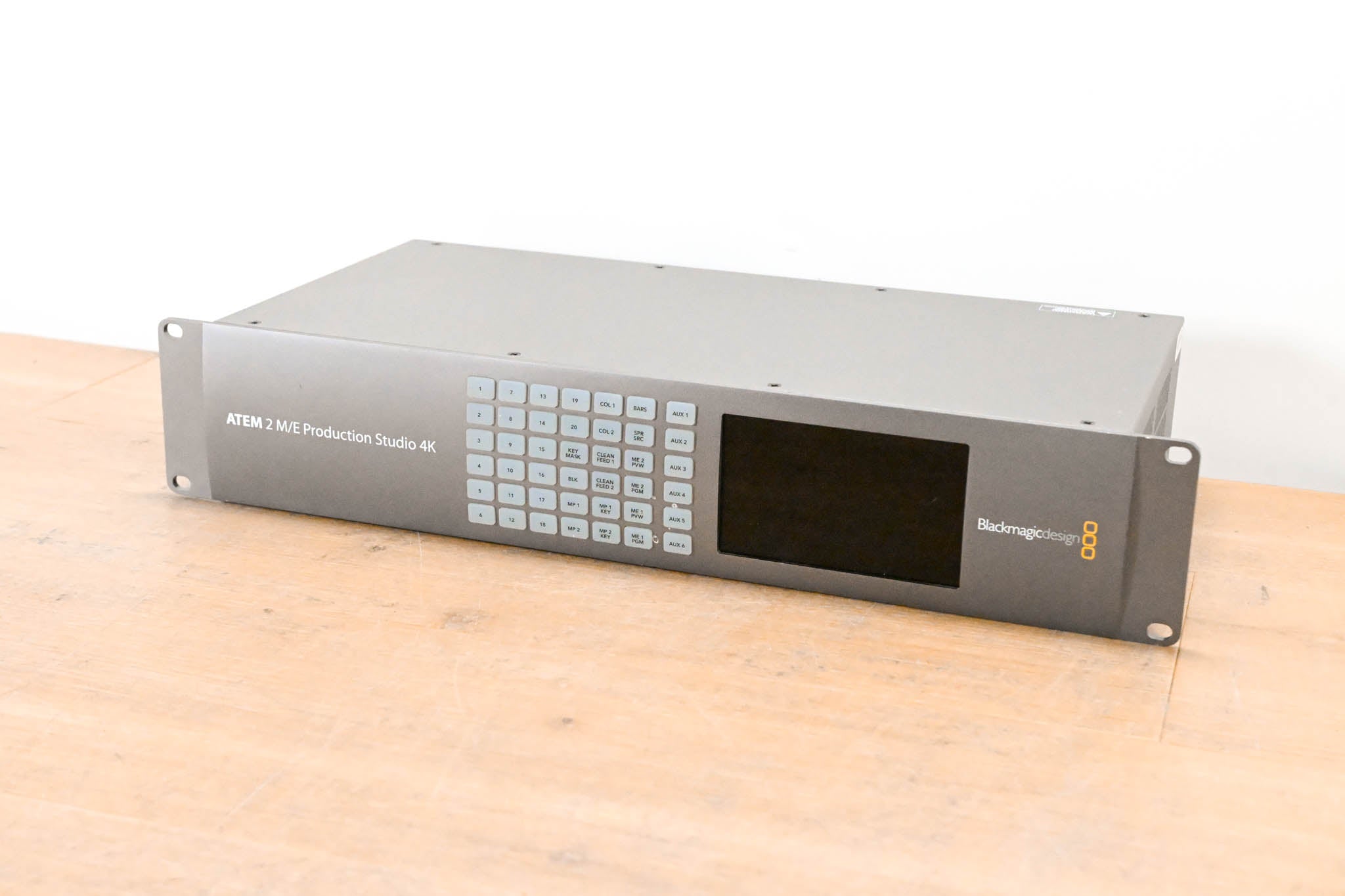 Blackmagic Design ATEM 2 M/E Production Studio 4K