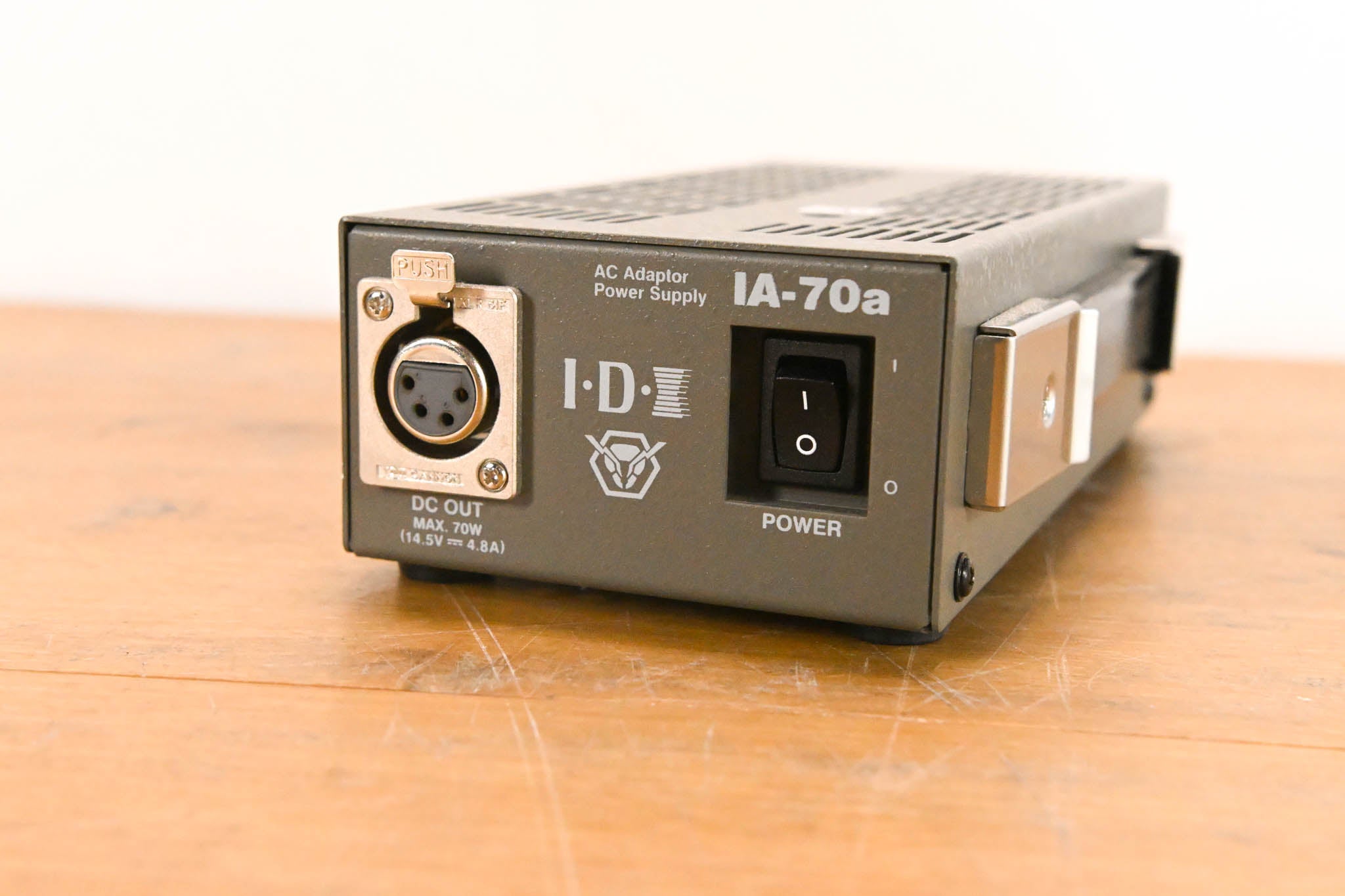 IDX System Technology IA-70a Single-Channel DC Power Supply