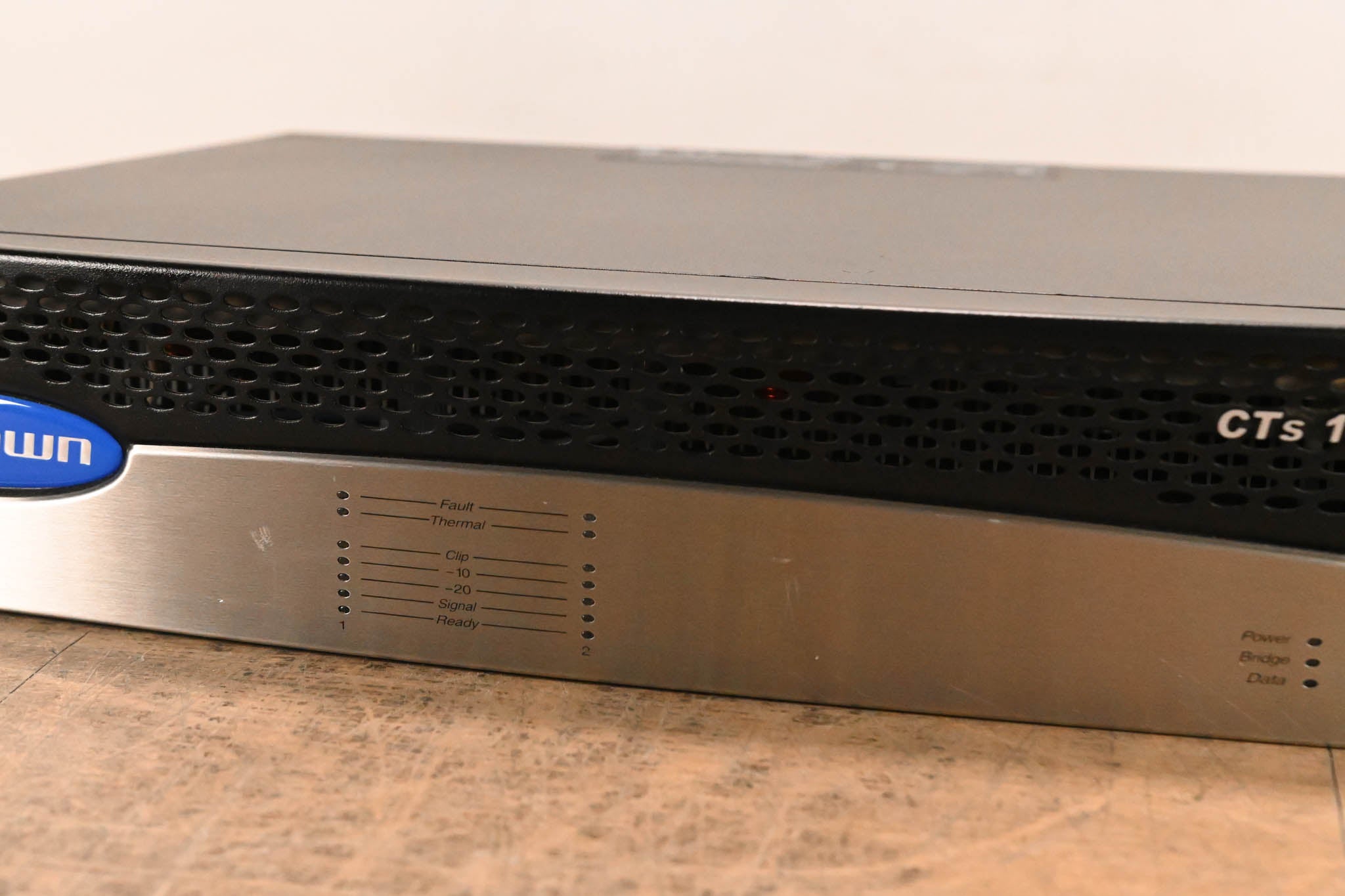 Crown CTs 1200 Two-Channel 600W Power Amplifier