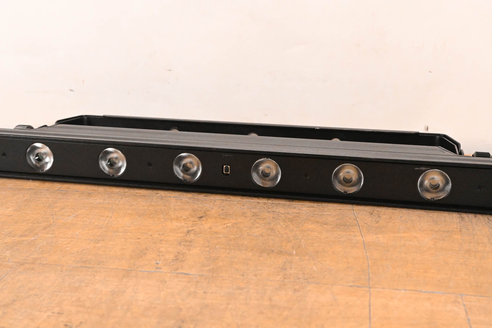 Chauvet COLORband T3USB Linear RGB Wash Light