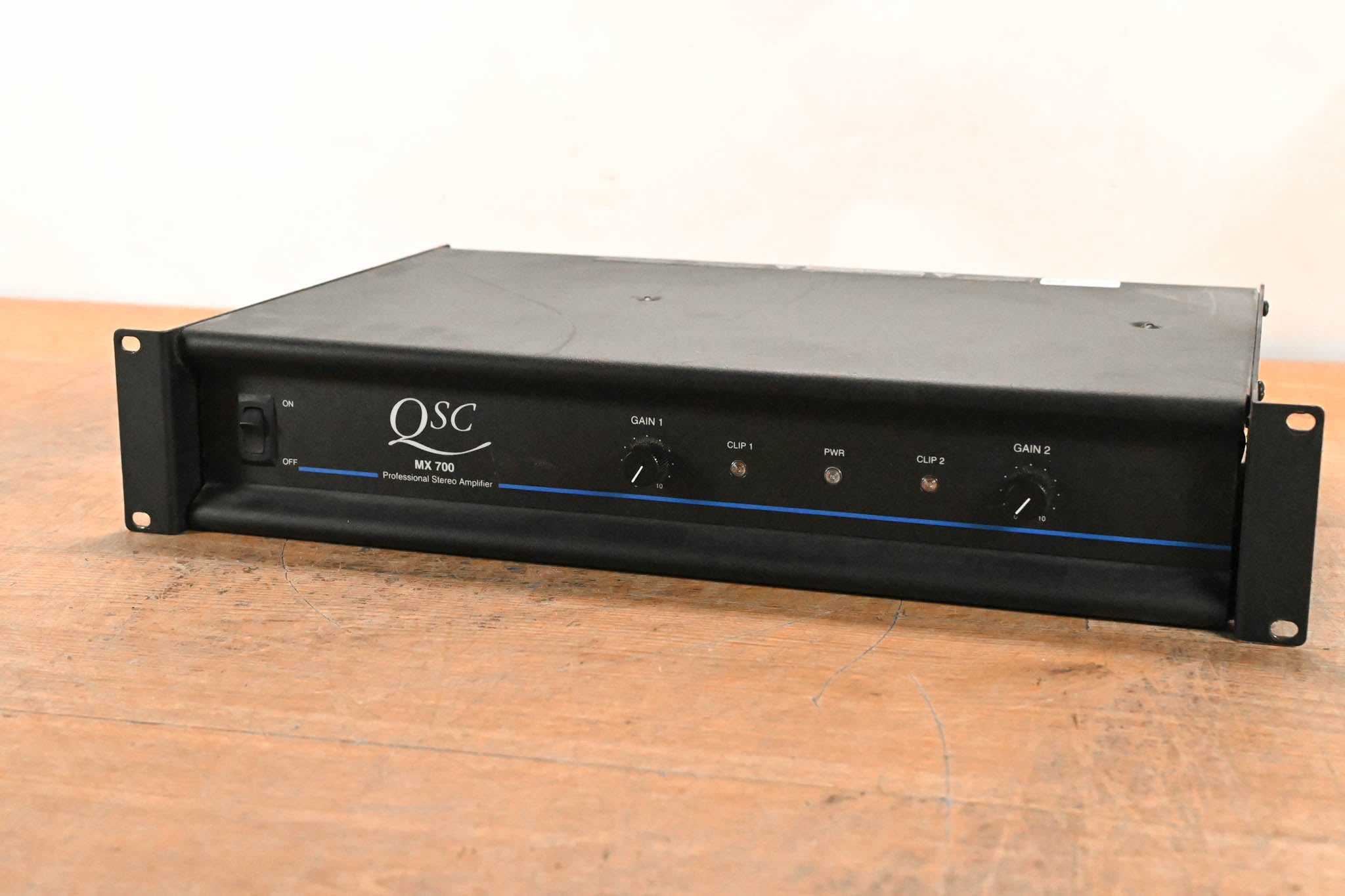 QSC MX 700 2-Channel Power Amplifier