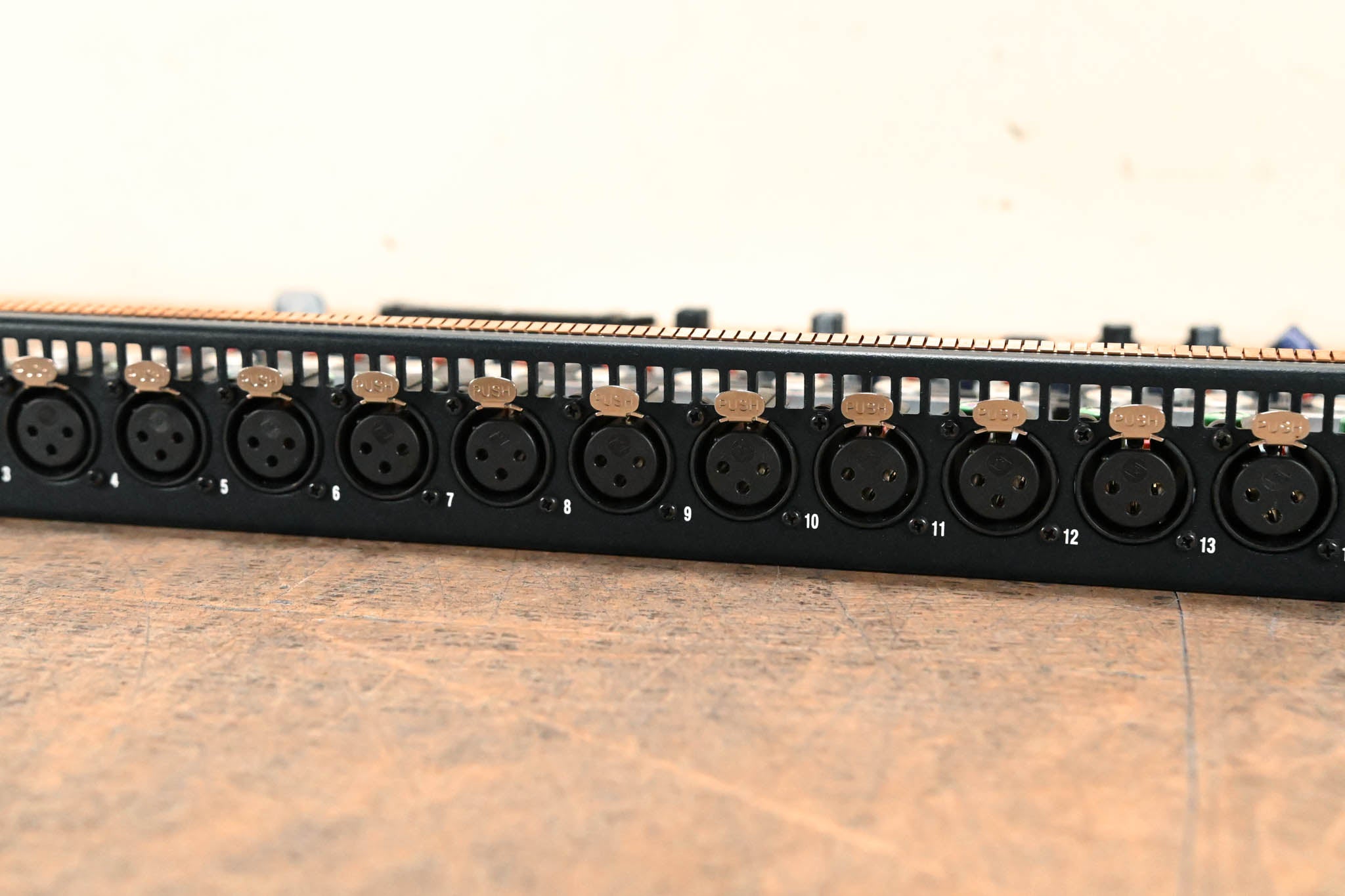 AVID AI16 Analog Input Card for VENUE Mix Rack Systems