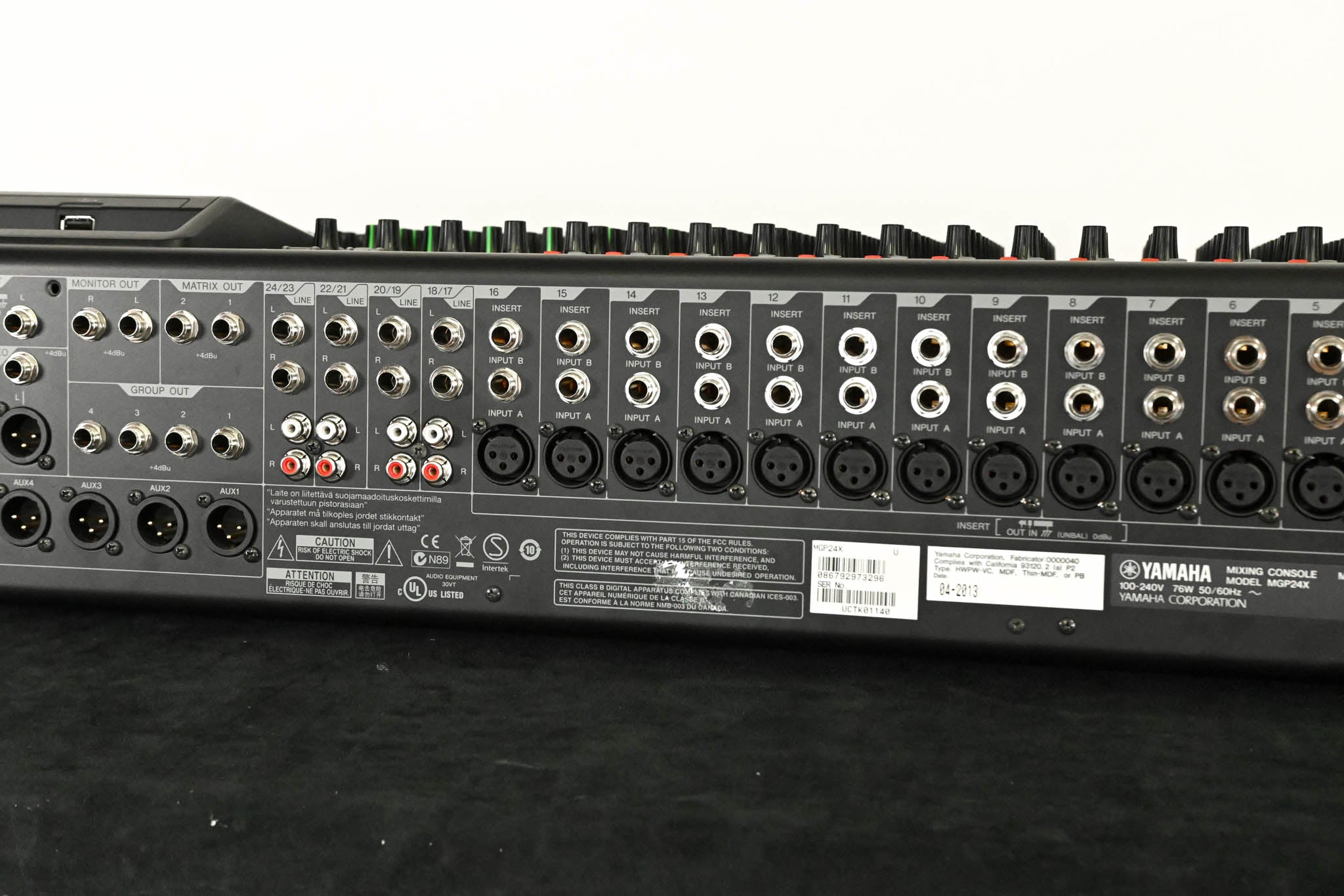 Yamaha MGP24X 24-Channel Mixer with USB and Effects