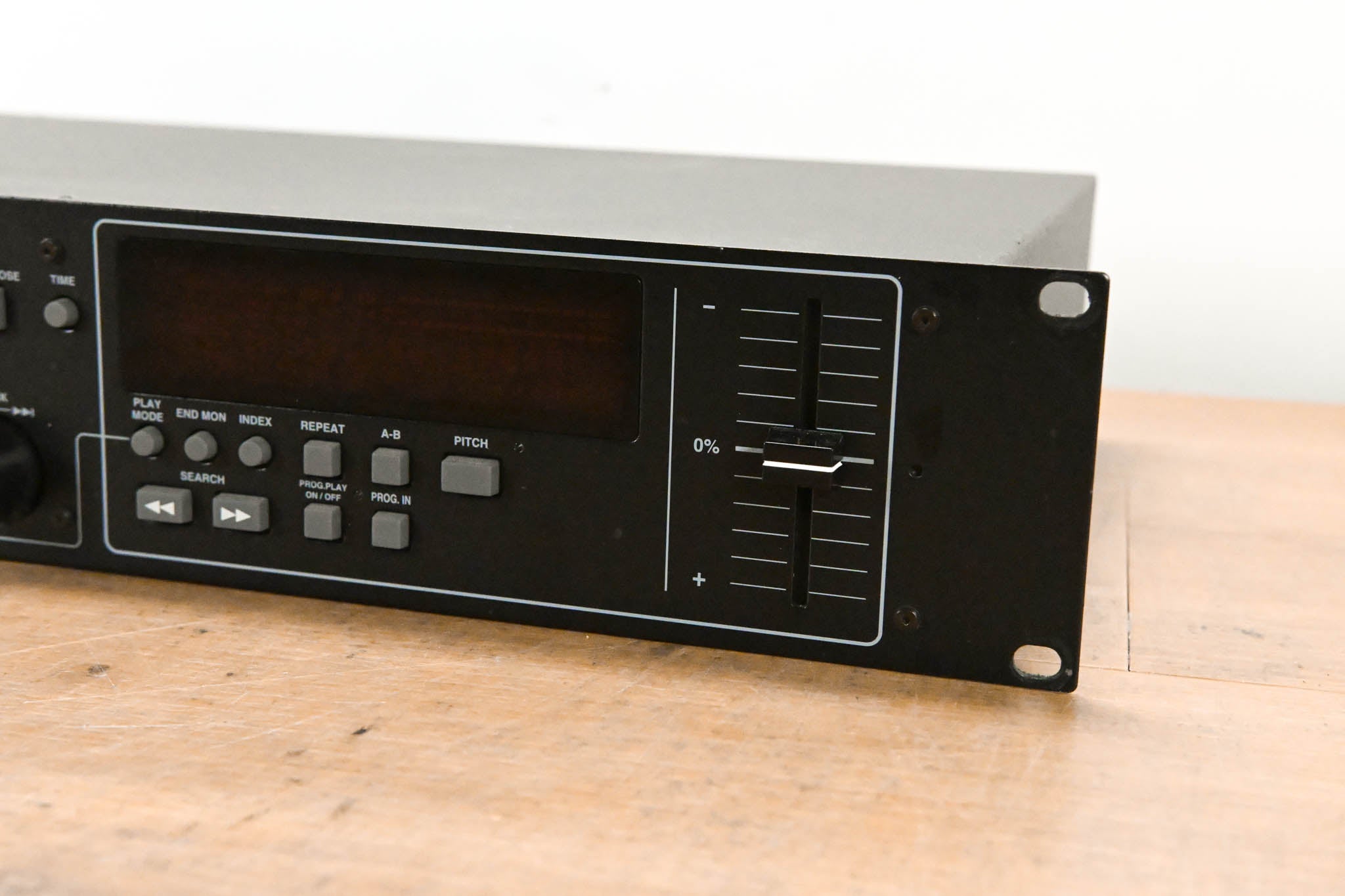 Denon DN-C630 Professional Single CD Player