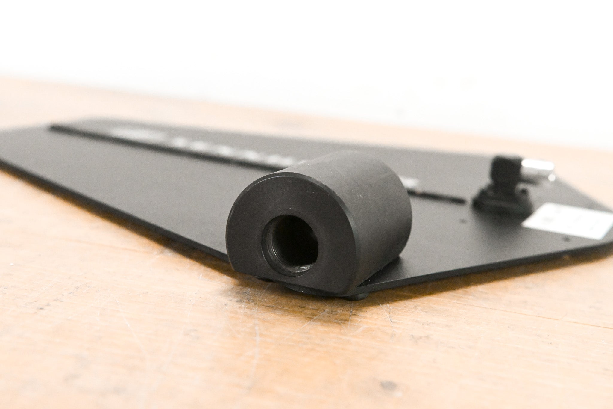 Sennheiser A-2003-UHF Passive Directional Antenna - 450-960 MHz