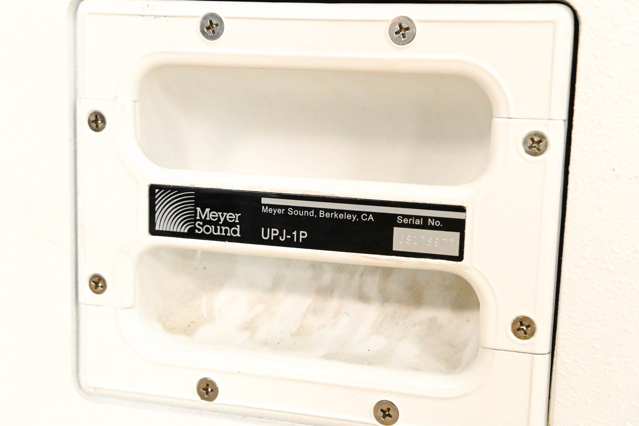 Meyer Sound UPJ-1P Compact VariO Loudspeaker (PAIR)