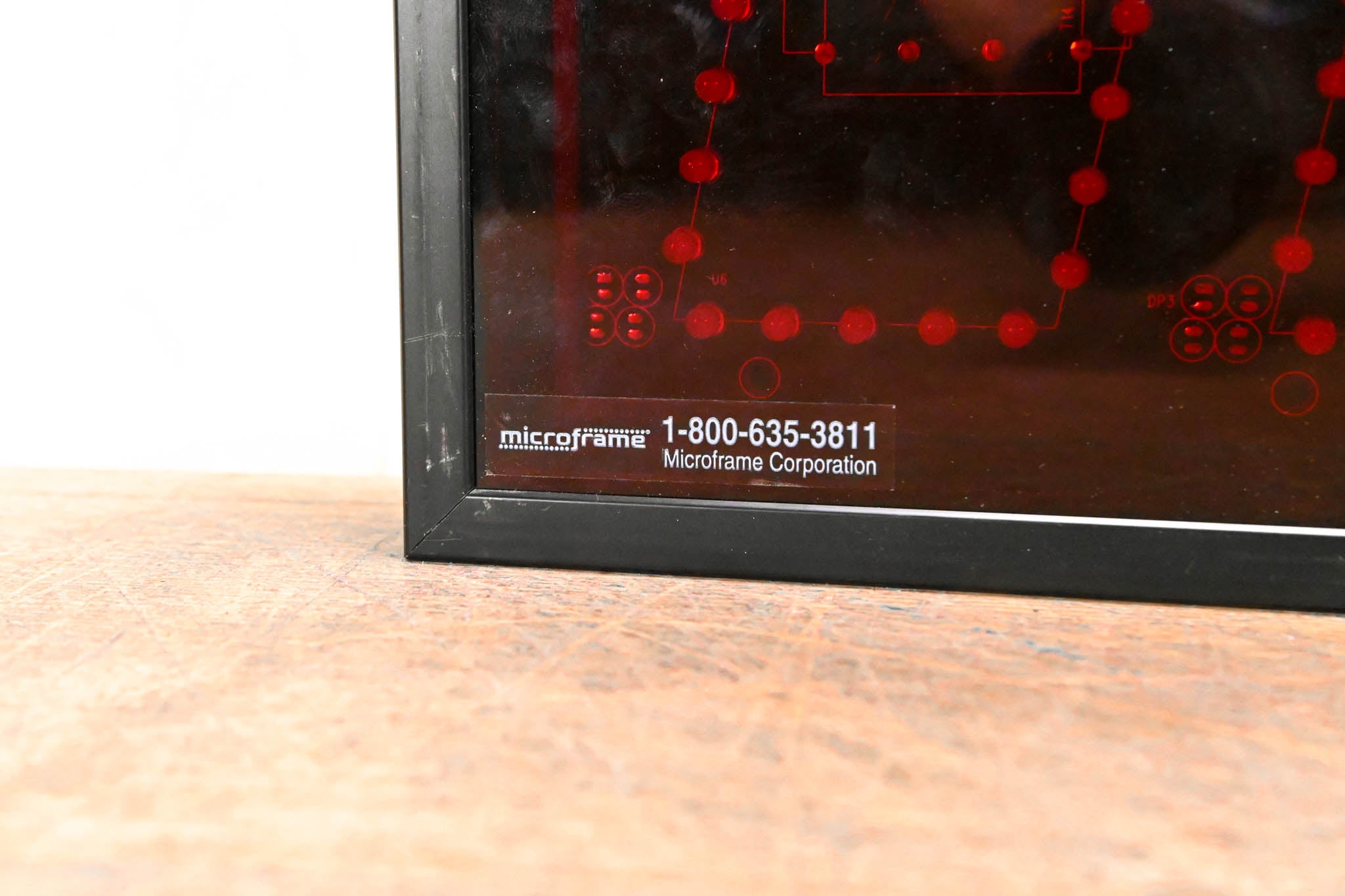Microframe A0940 4-Digit Single-Display Ceiling Mount