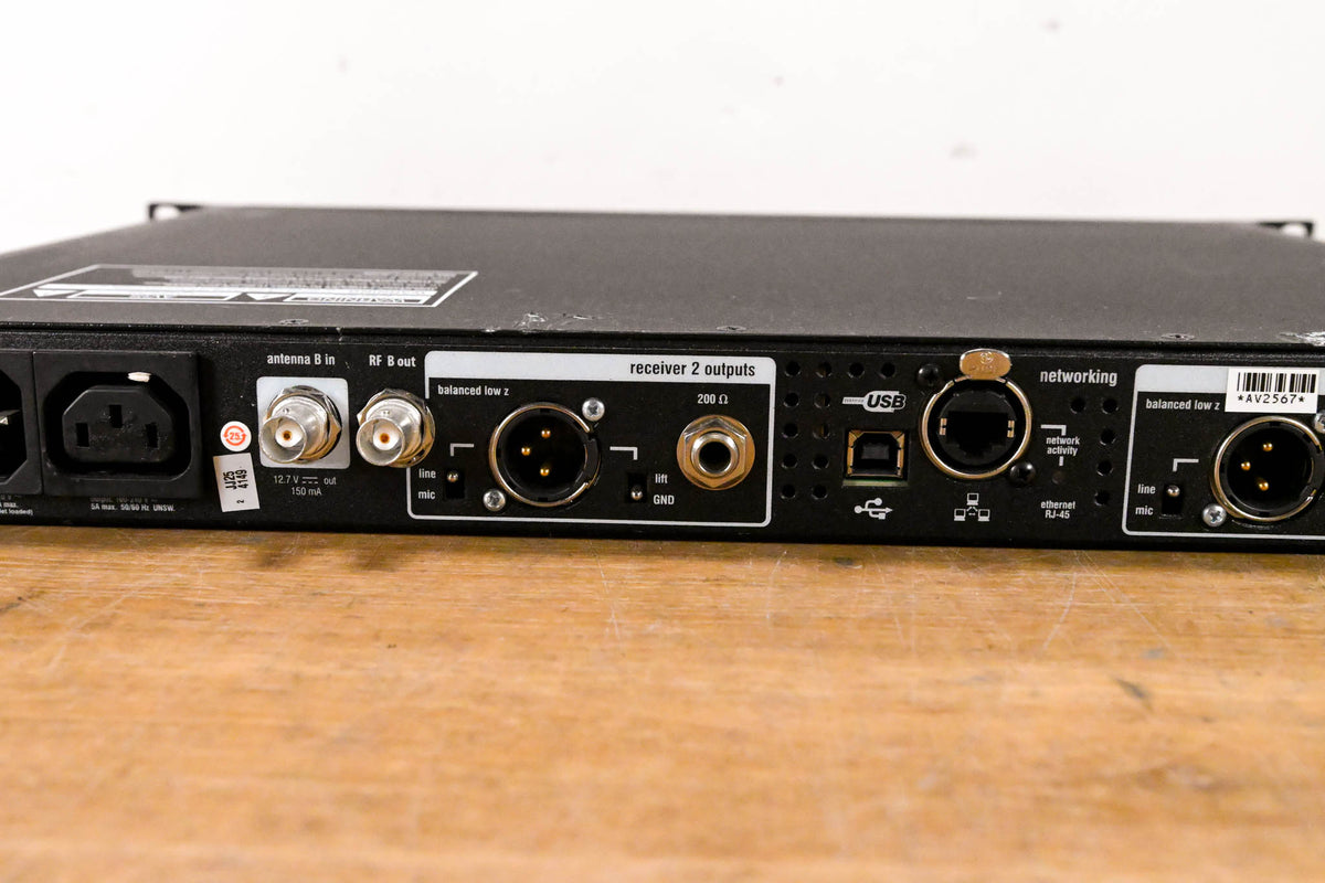 Shure UR4D+ Dual-Channel Wireless Receiver - G1 Band: 470-530 MHz