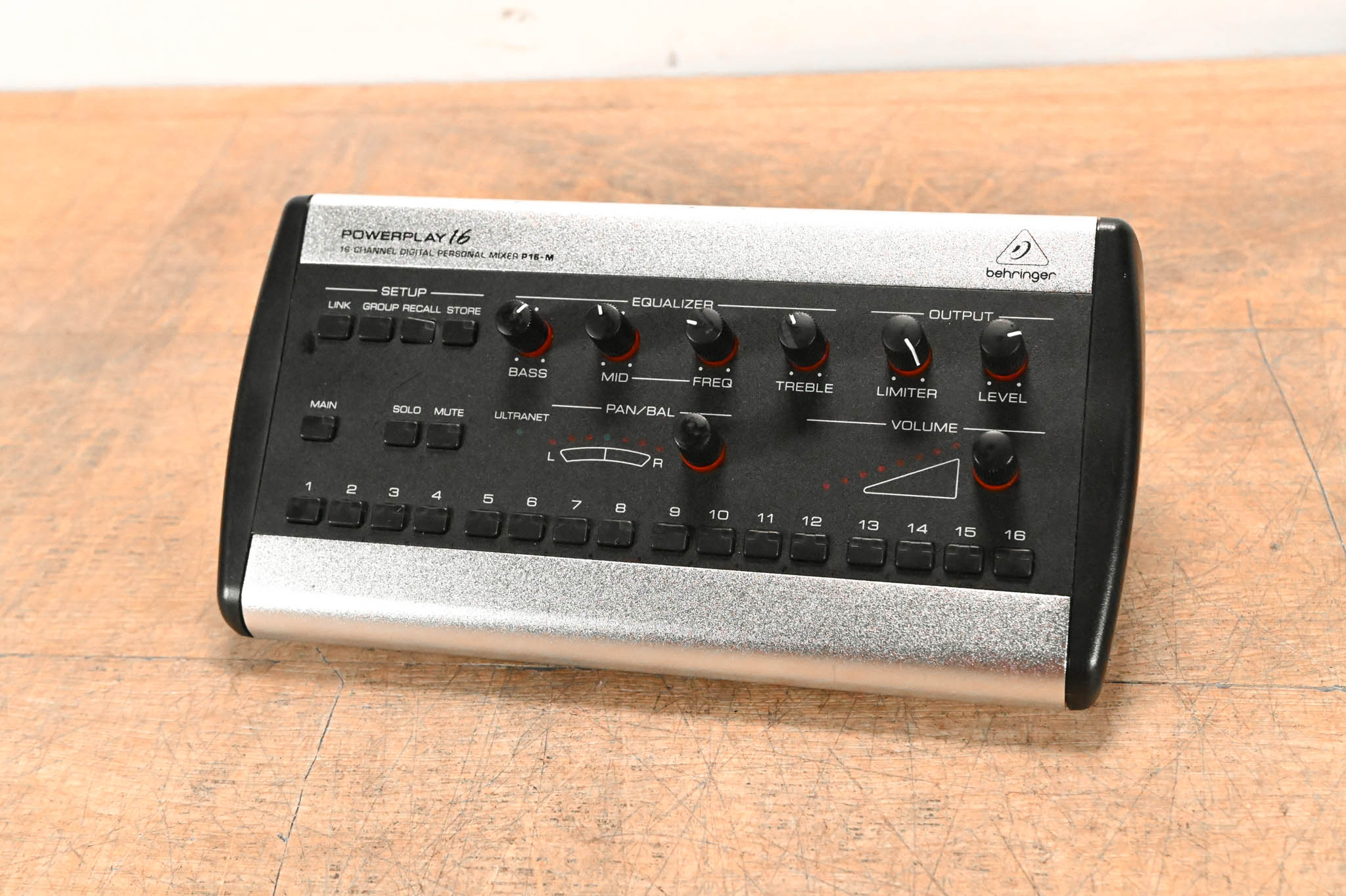 Behringer Powerplay P16-M 16-Channel Digital Personal Mixer