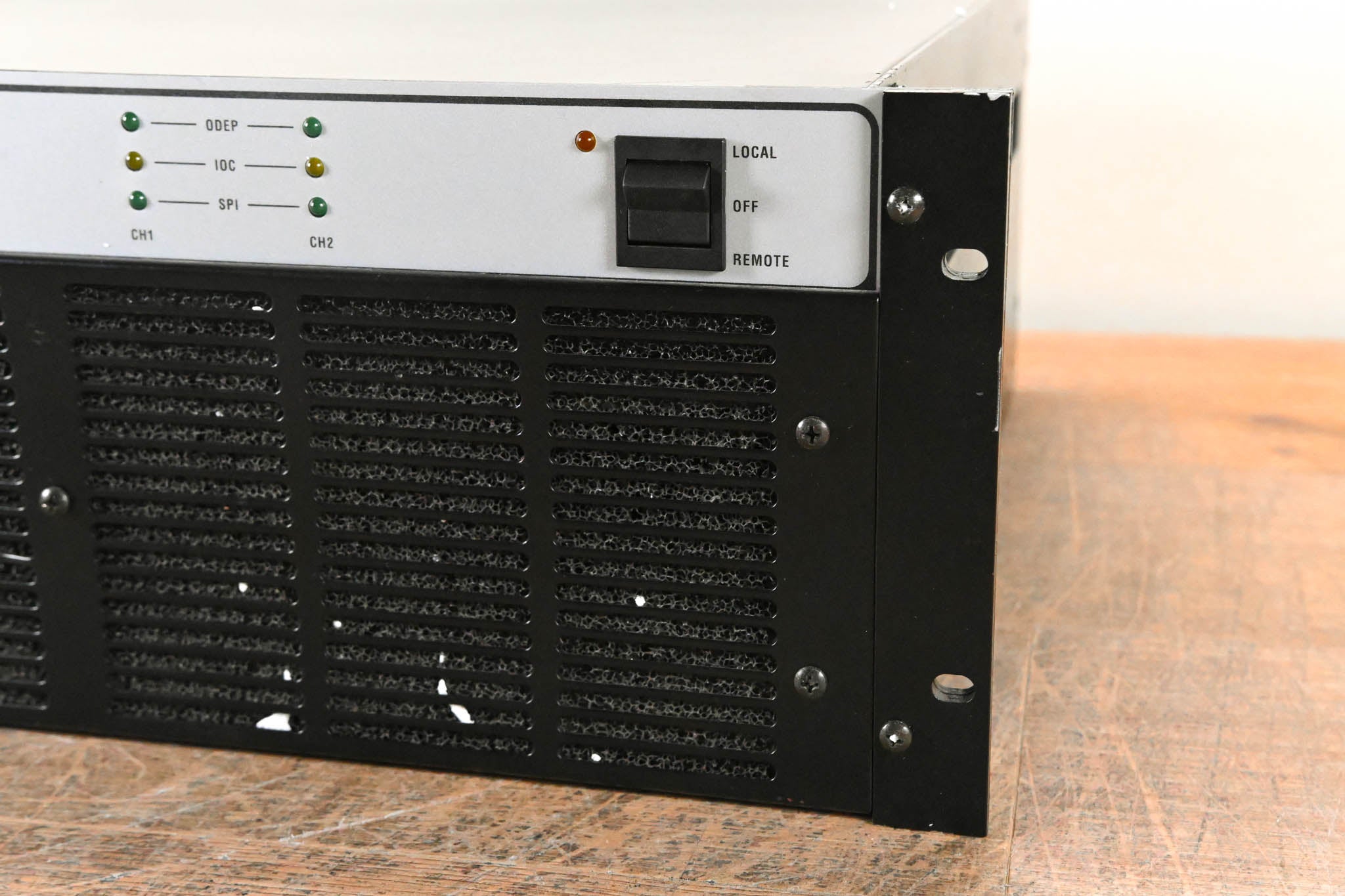 Crown Com-Tech 1610 2-Channel Power Amplifier