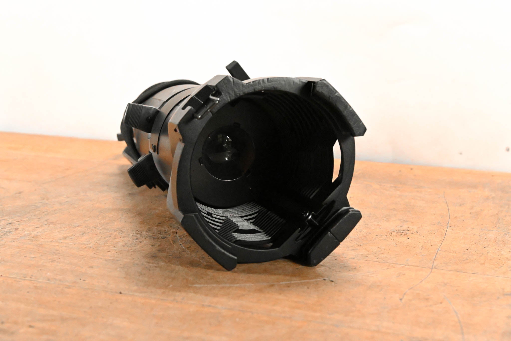 ETC Source Four Jr 25-50 Degree Zoom 575 Ellipsoidal Light