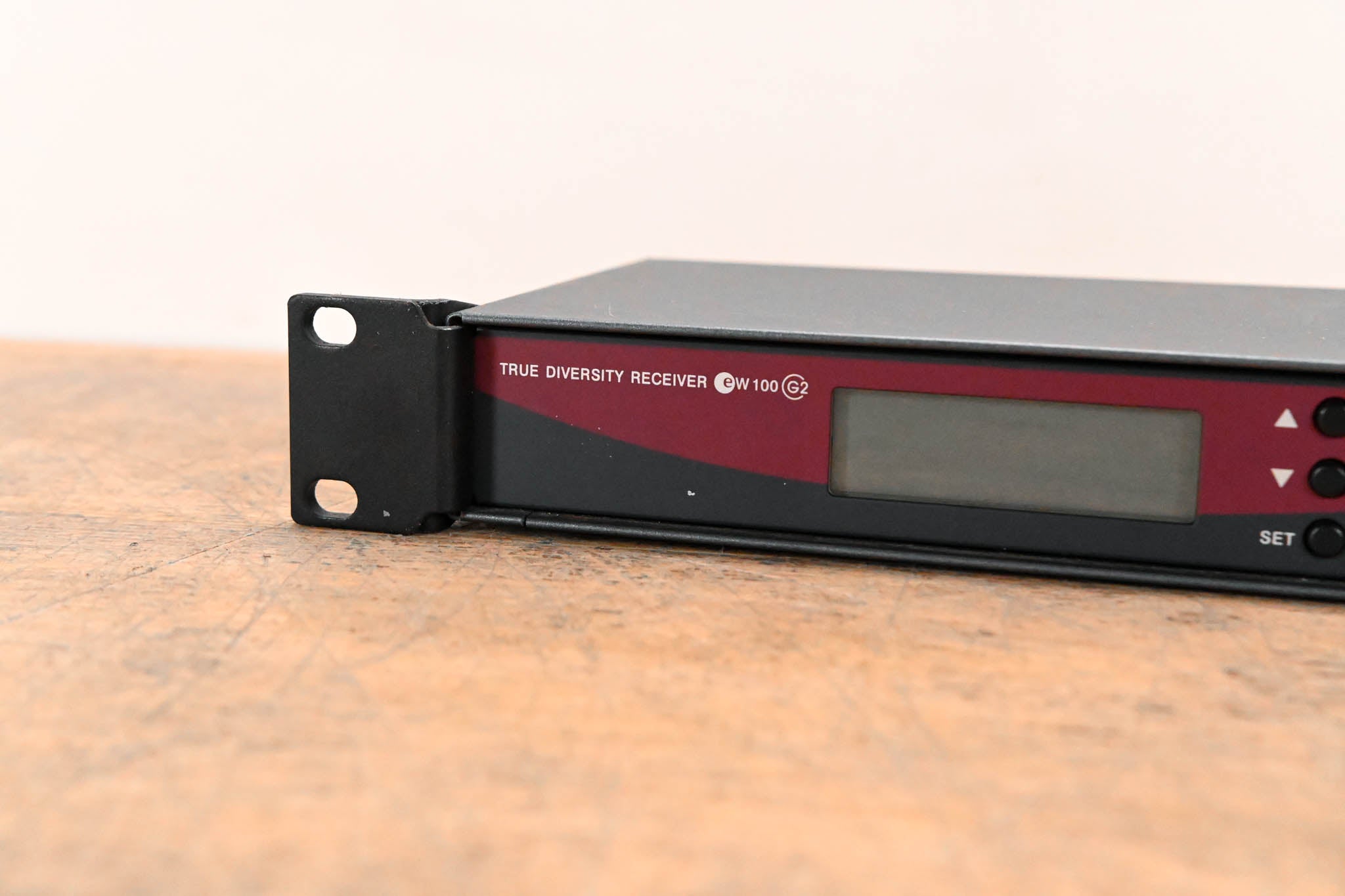 Sennheiser EM 100 G2 Wireless Receiver - 626-662 MHz (NO POWER SUPPLY)