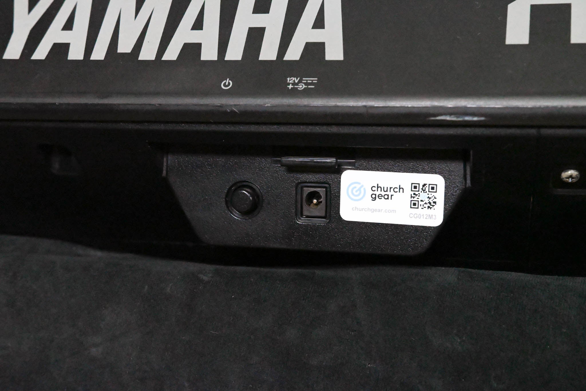 Yamaha MOXF8 88-Key Synthesizer Workstation (NO POWER SUPPLY)