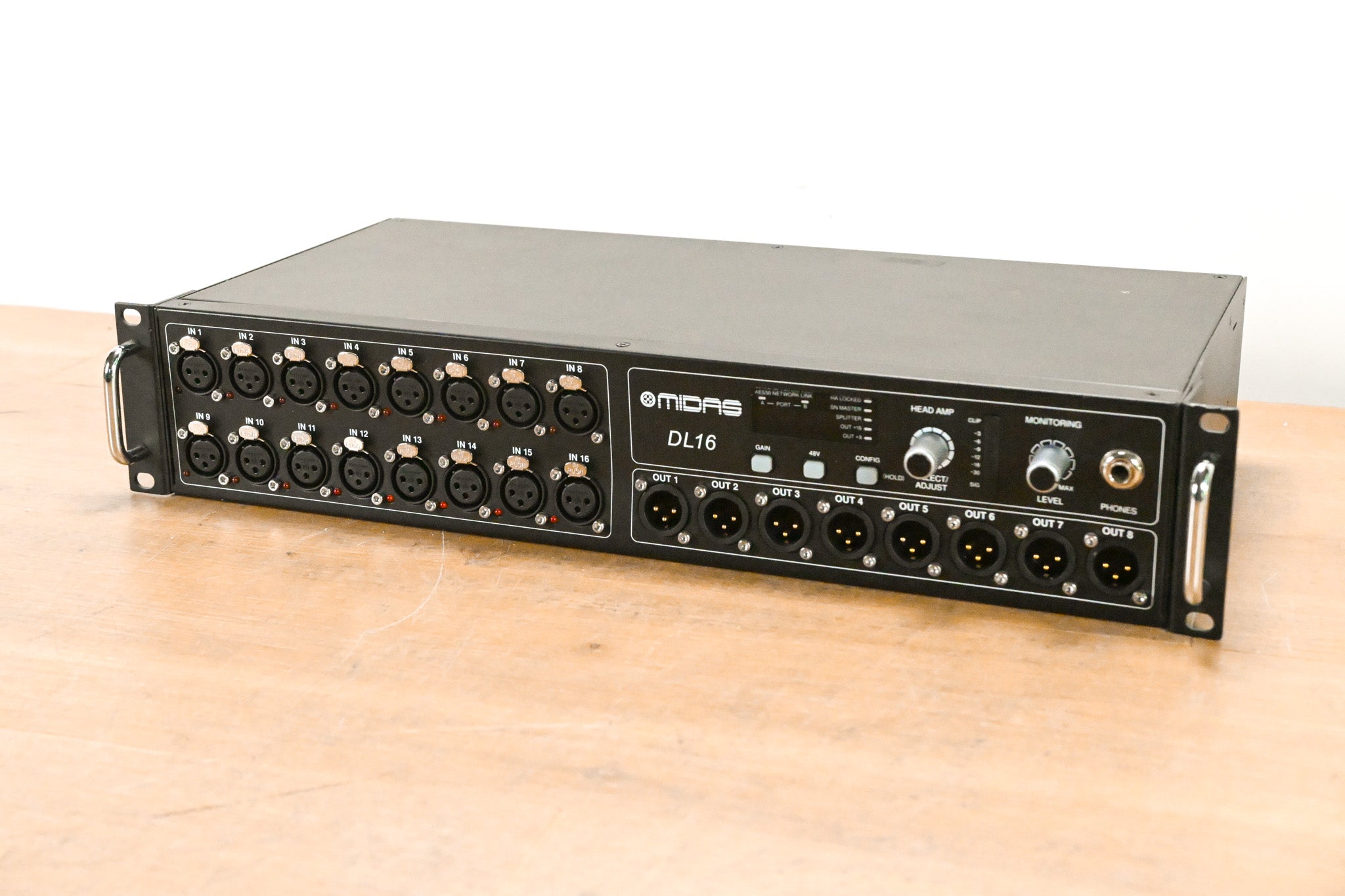 Midas DL16 16-Input, 8-Output Stage Box