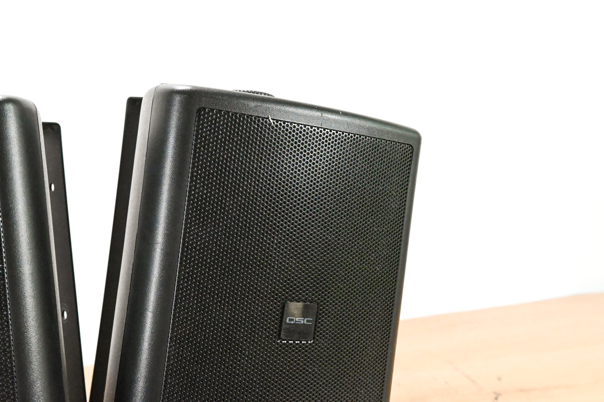 QSC AcousticCoverage AC-S6T 6.5" 2-Way Surface Mount Speaker (PAIR)
