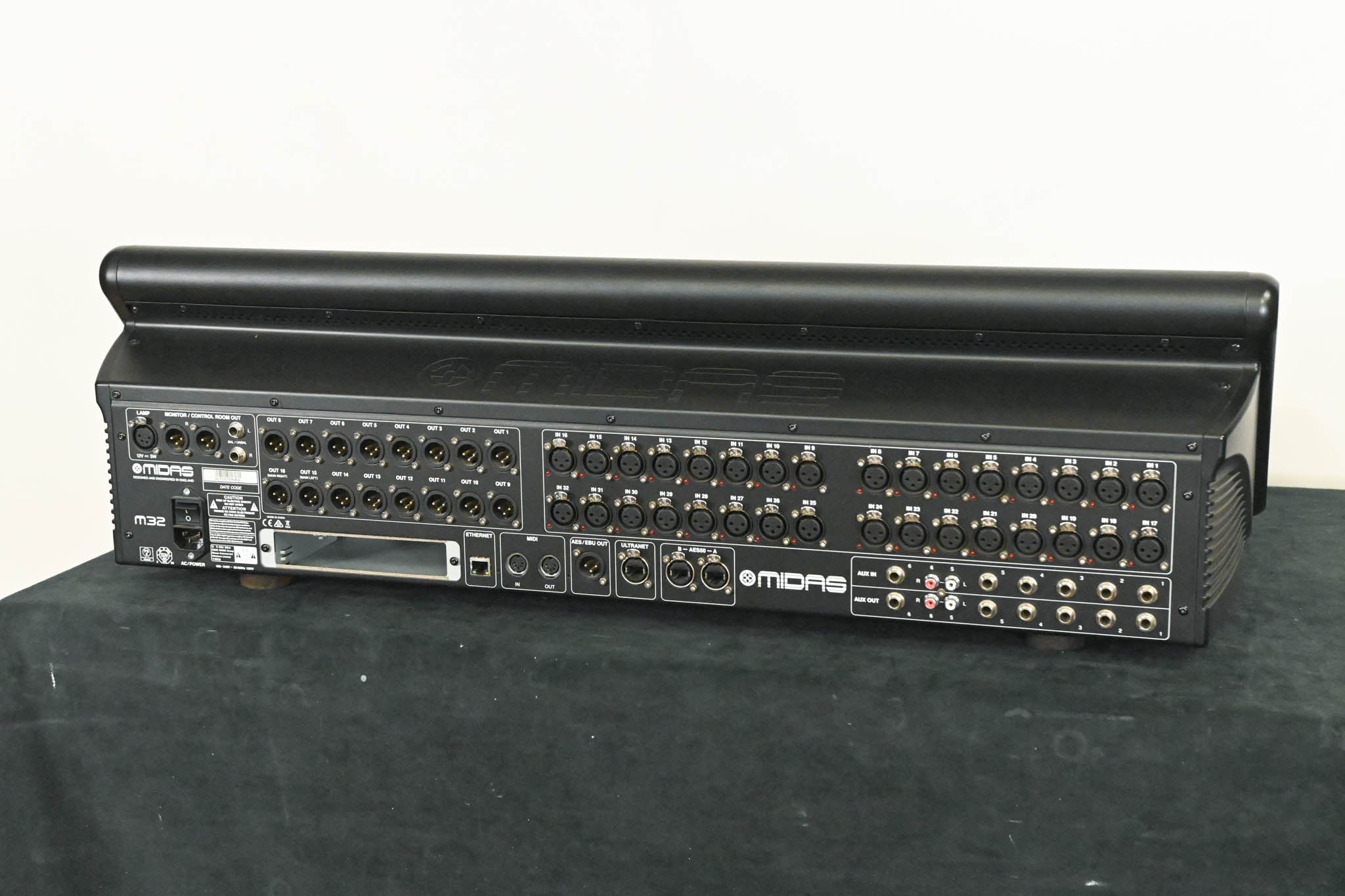 Midas M32 40-Channel Digital Audio Mixing Console