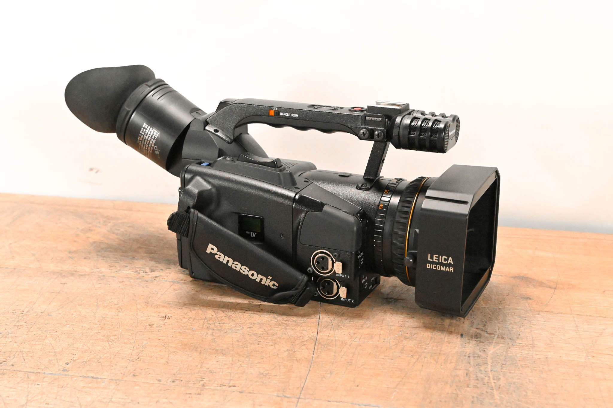 Panasonic AG-DVX100B 3-CCD Mini-DV Cinema Video Camcorder