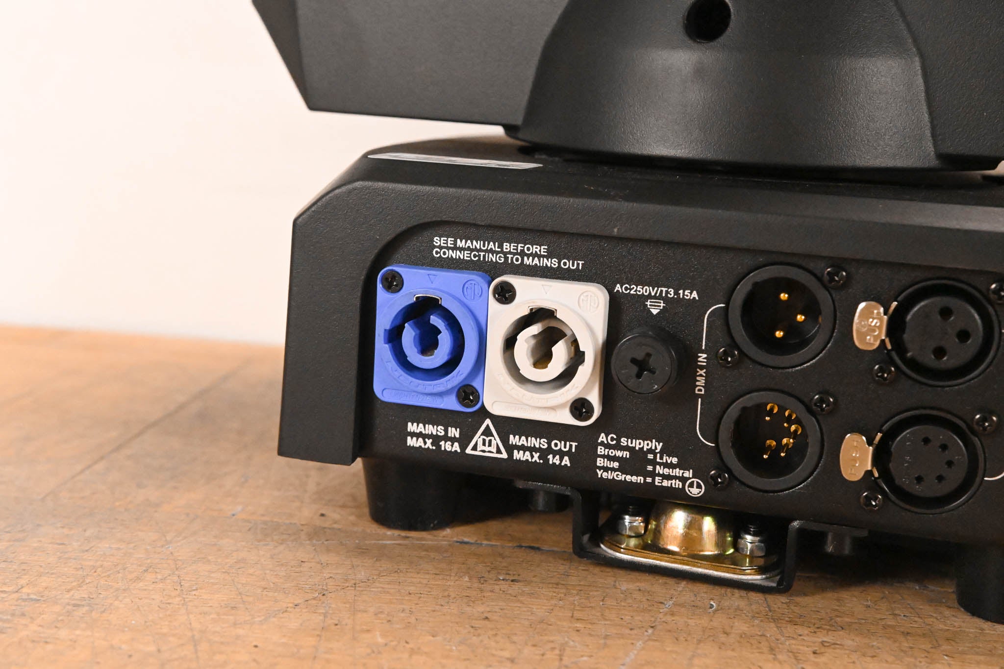 Martin Lighting Rush MH 6 Wash CT Single Lens Moving Head Wash Light