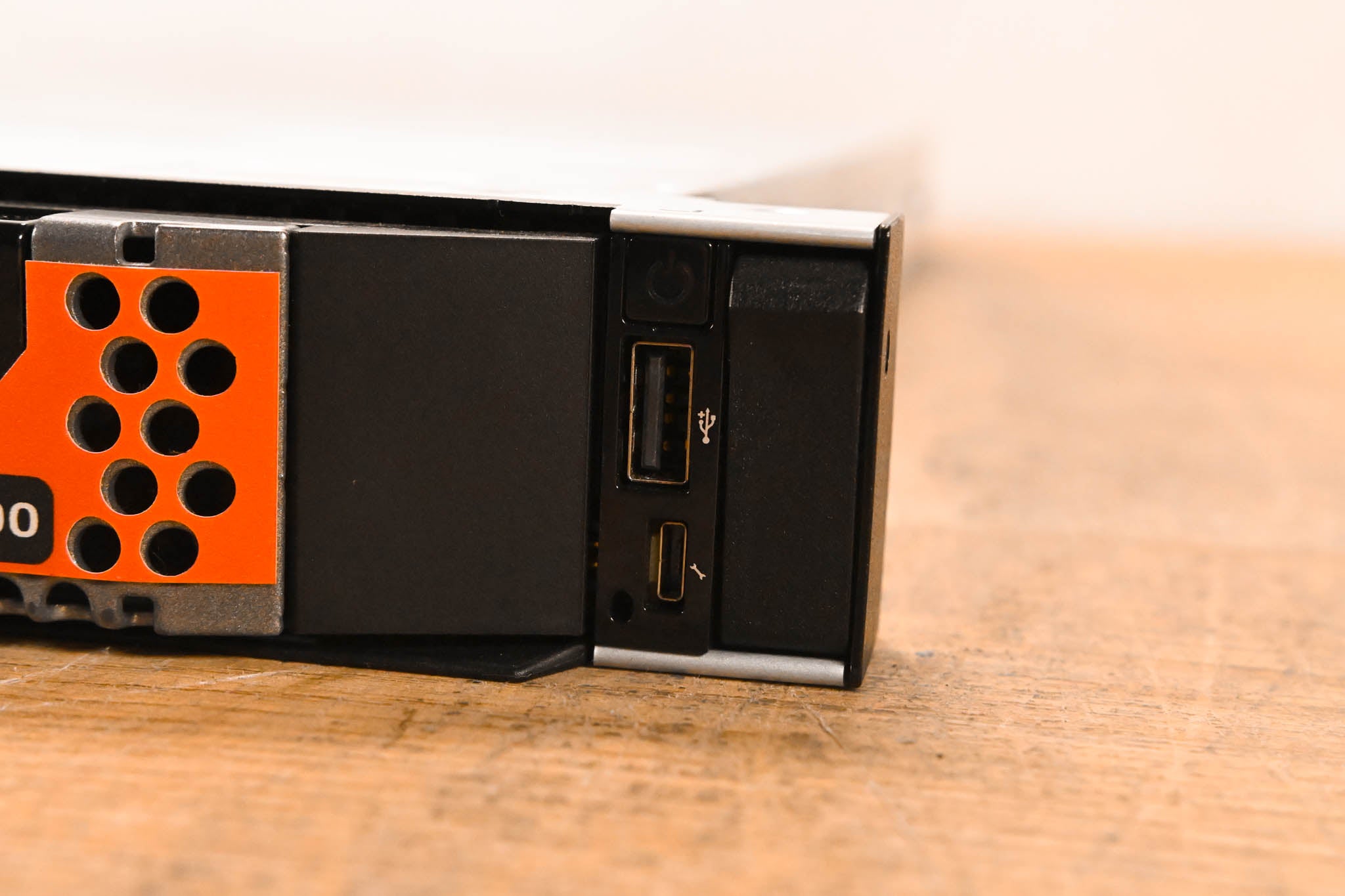 LiveU LU2000 Dual HD Output Decoder Server