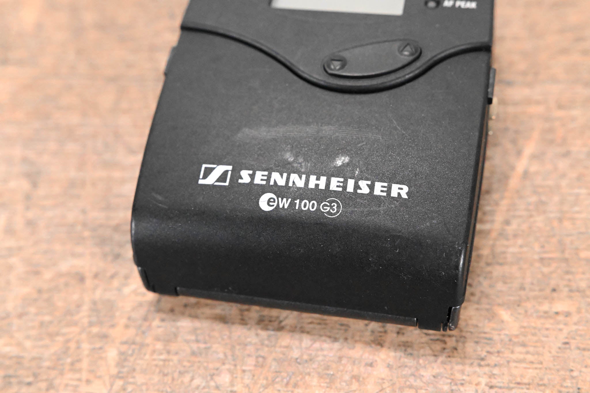 Sennheiser SK 100 G3 Wireless Bodypack Transmitter A2 Range: 518-554 MHz