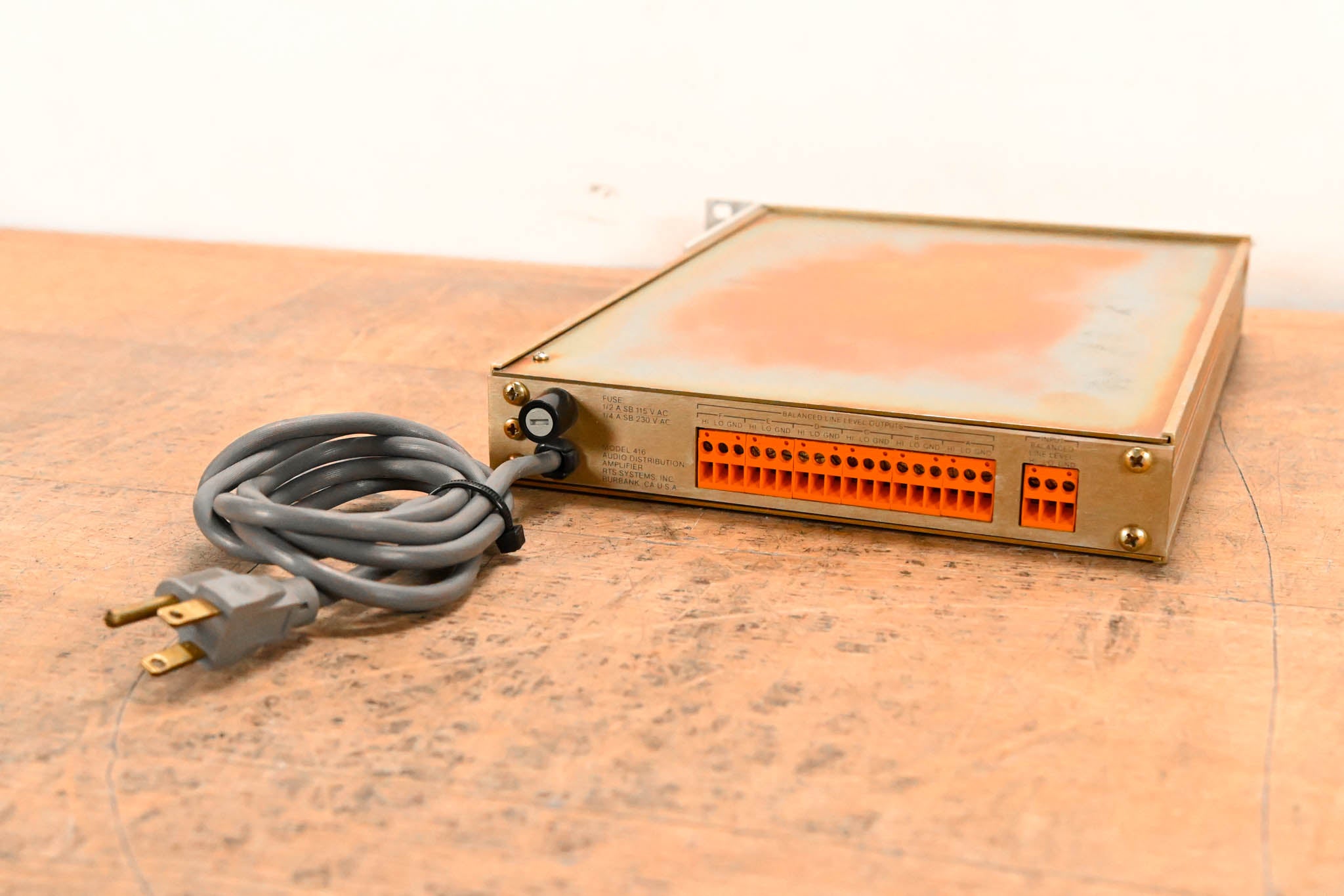 RTS 416 Audio Distribution Amplifier
