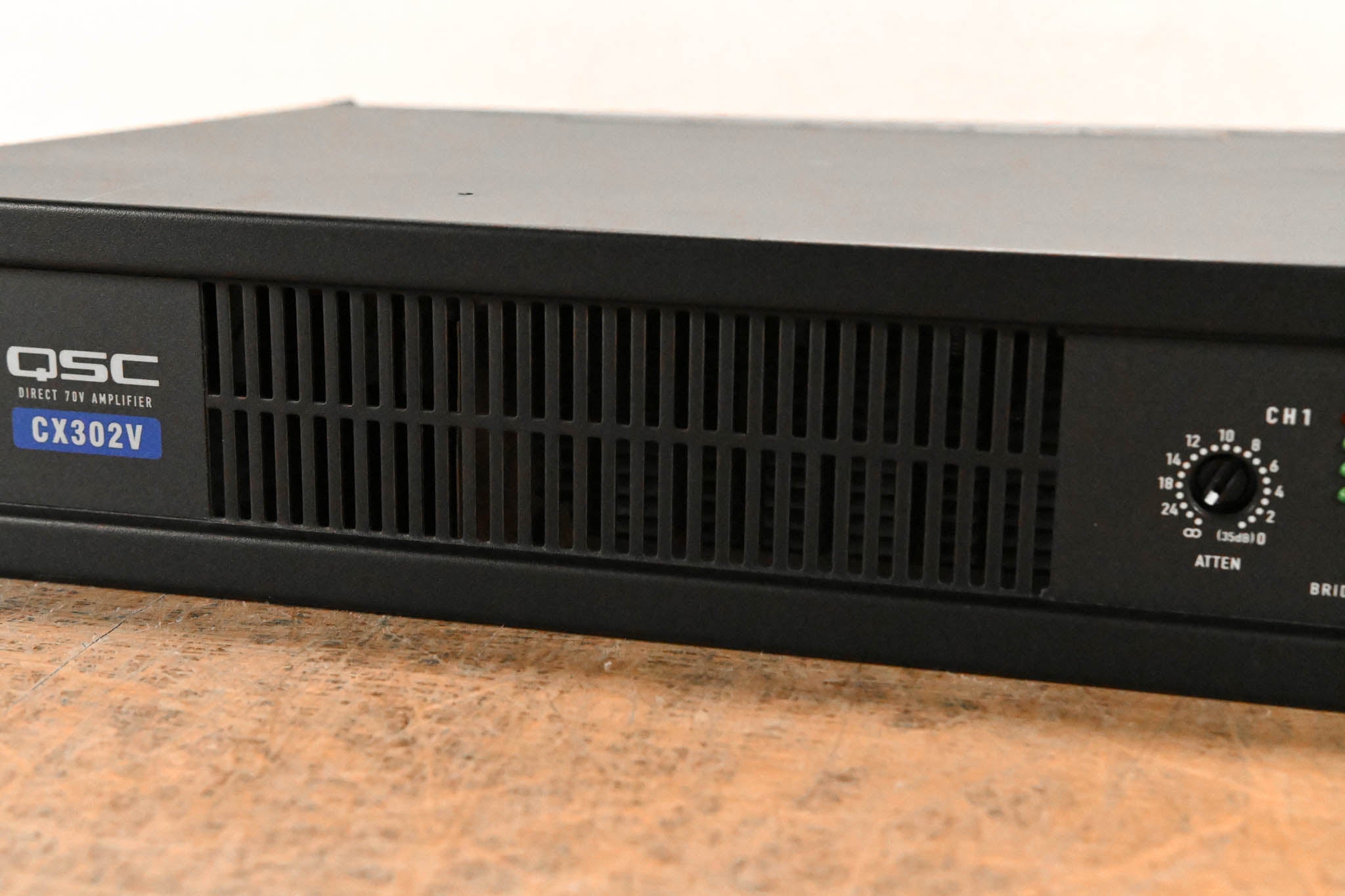 QSC CX302V 2-Channel Power Amplifier CG01PBP