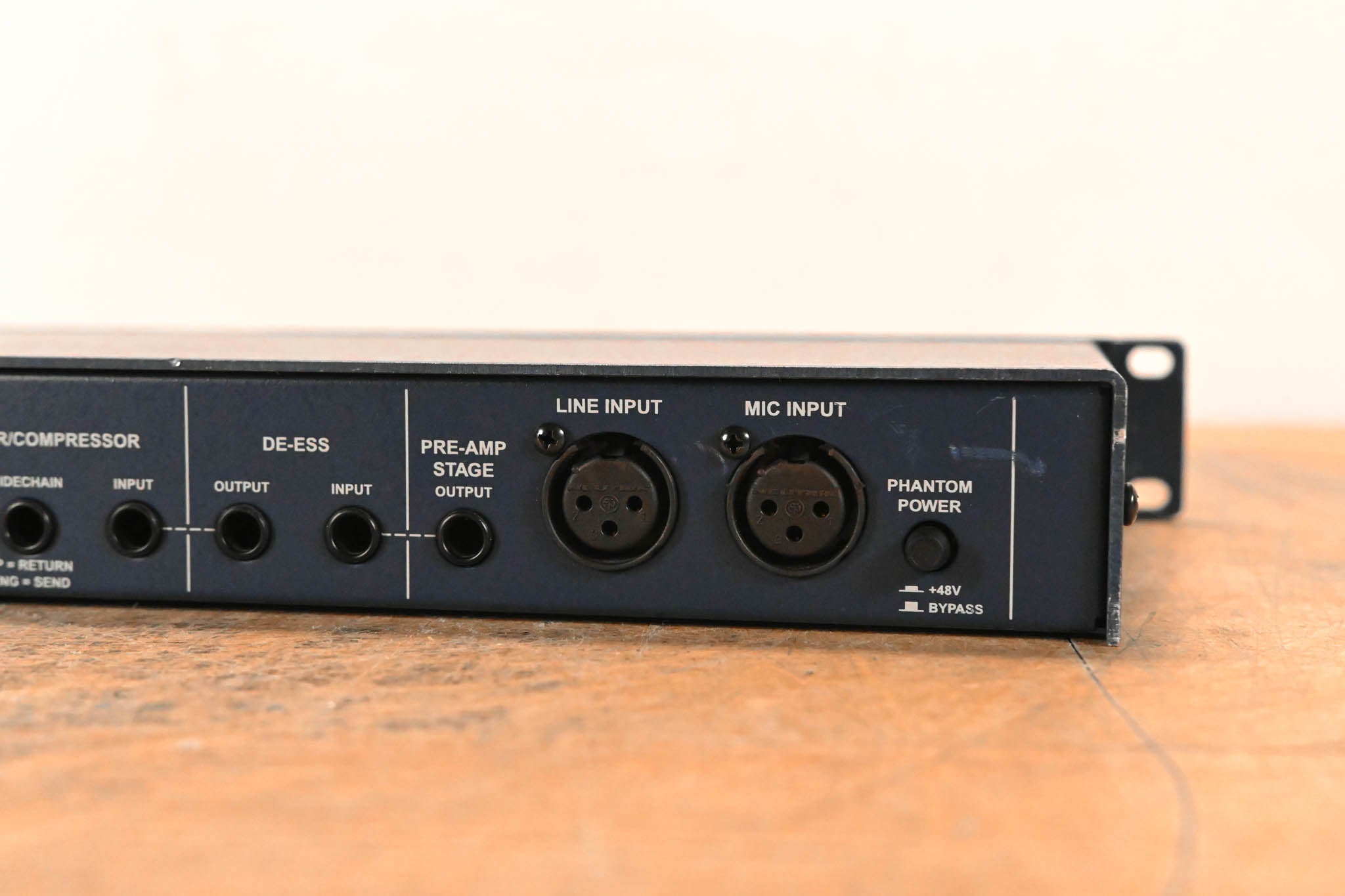 Symetrix 528E Voice Processor Microphone Preamp