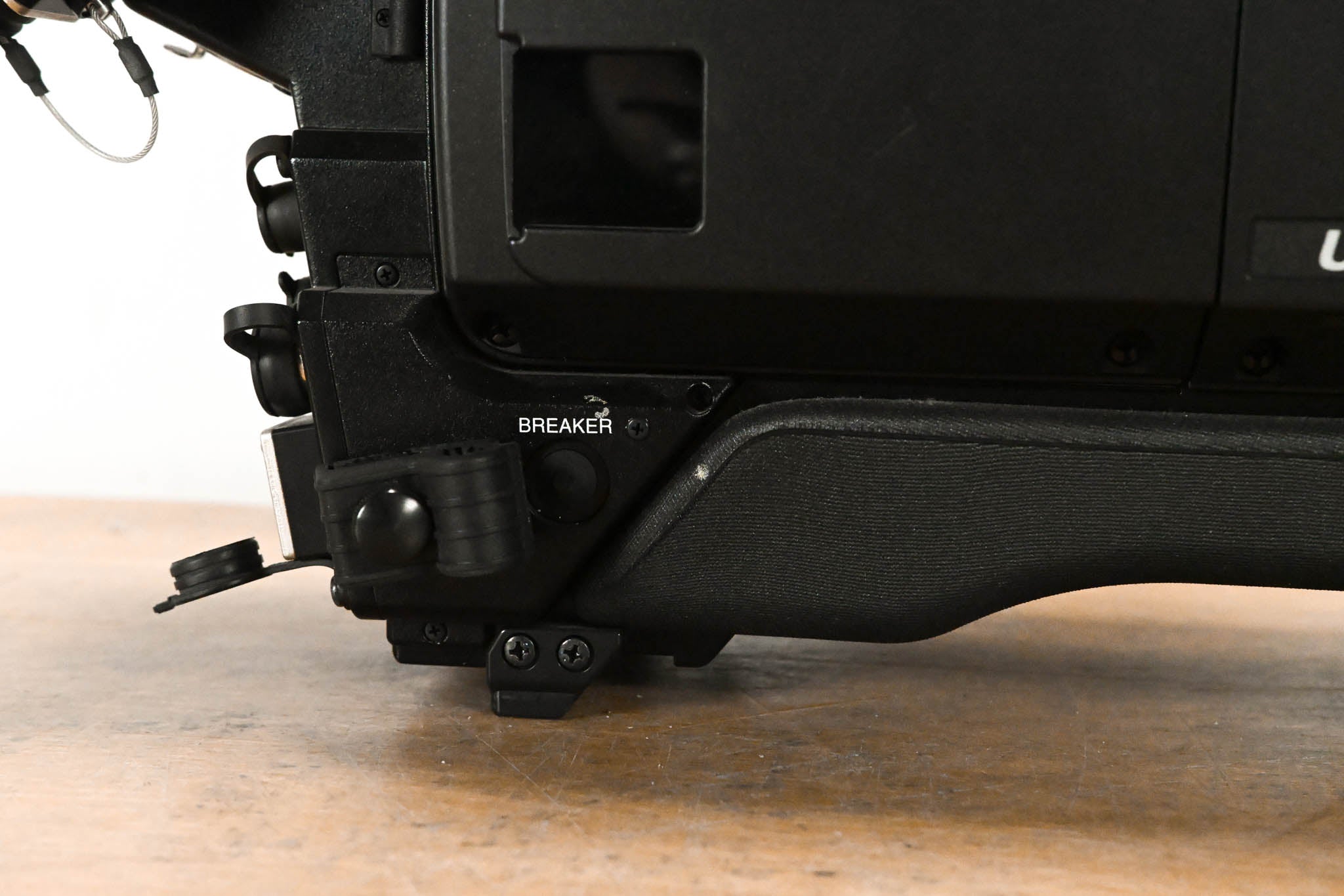 Ikegami HC-HD300 3-CMOS Full HD Camera w/ FA-300 Fiber Adapter
