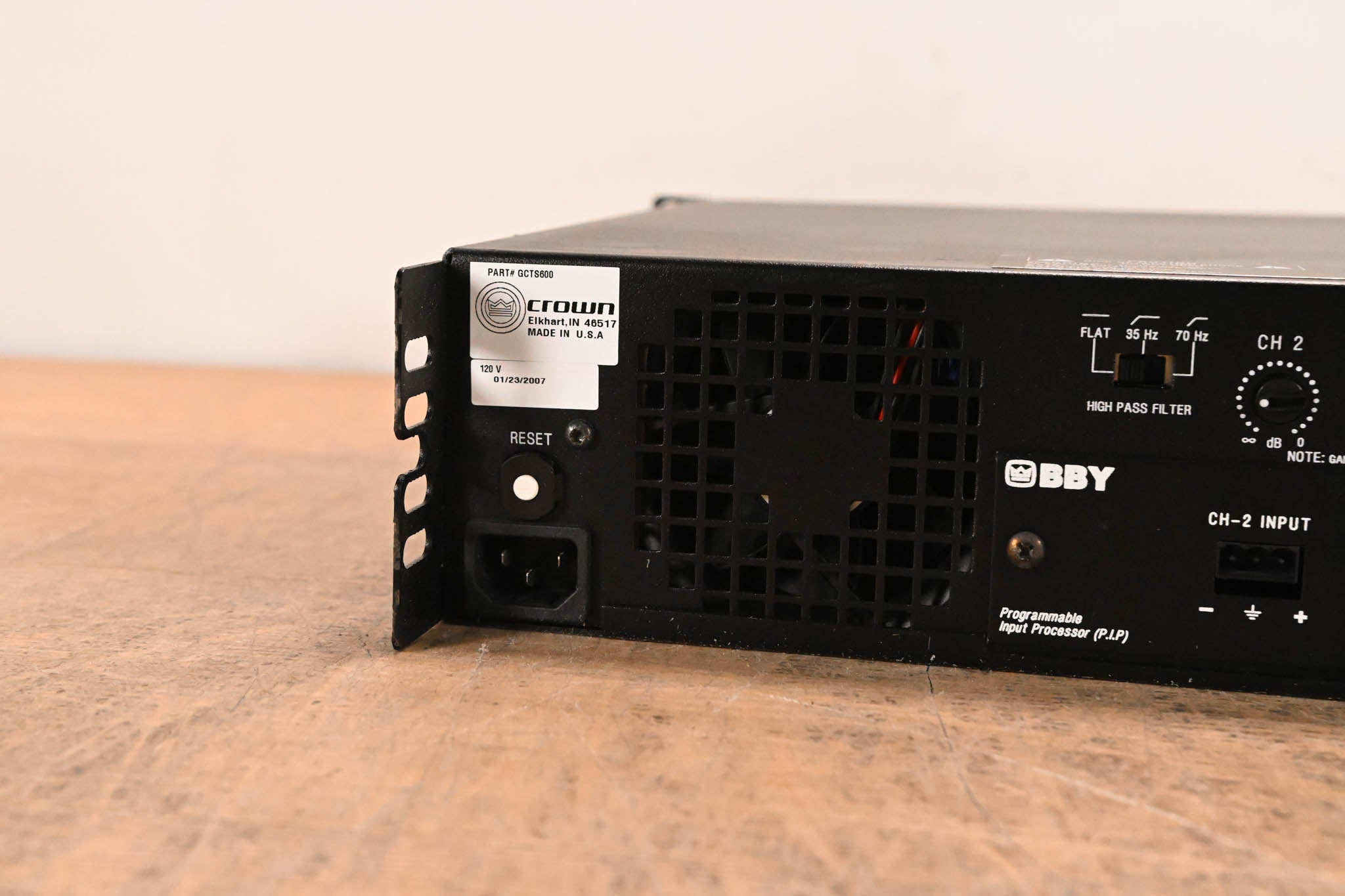 Crown CTs 600 Two-Channel 300W Power Amplifier