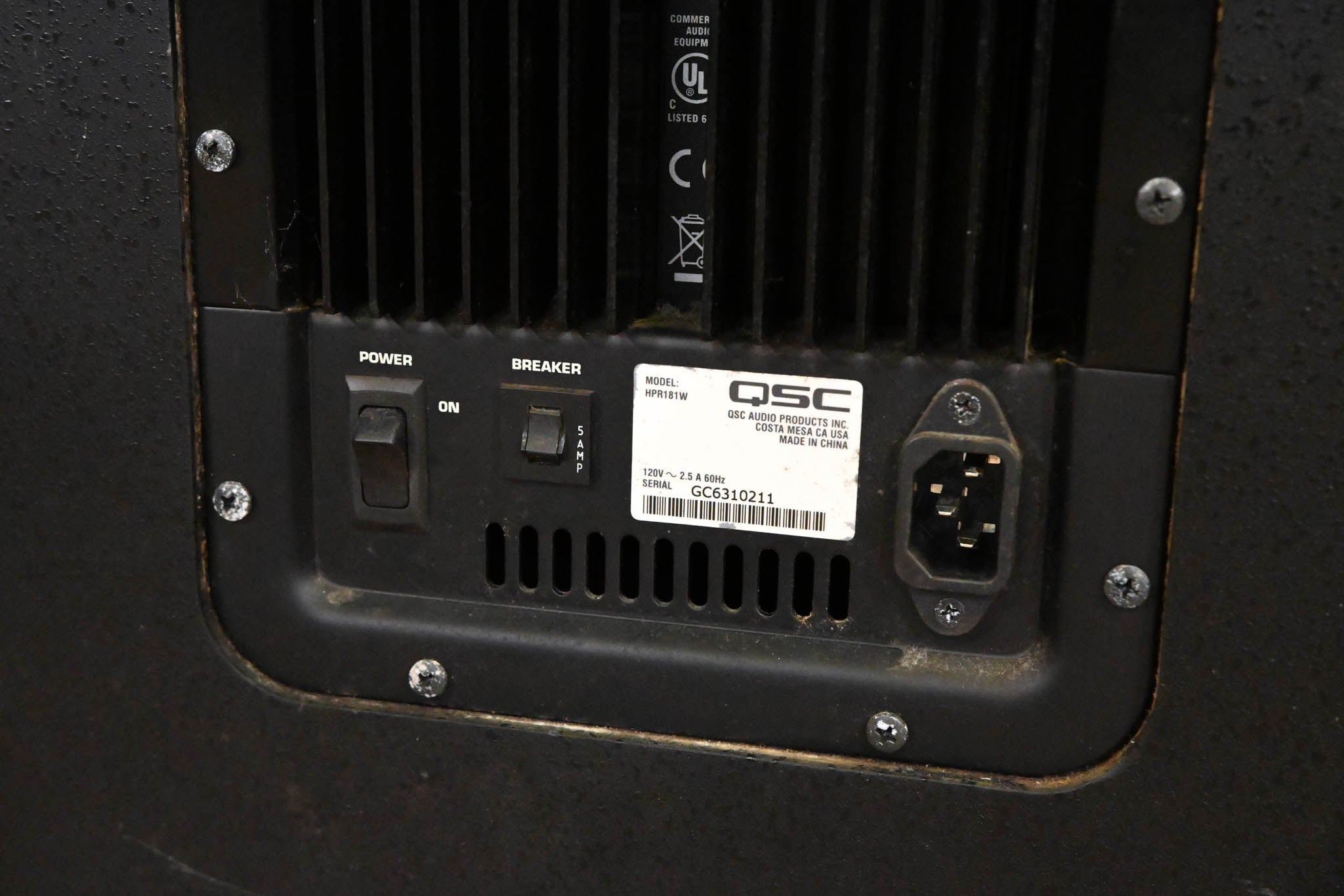 QSC HPR181W 18" Powered Subwoofer