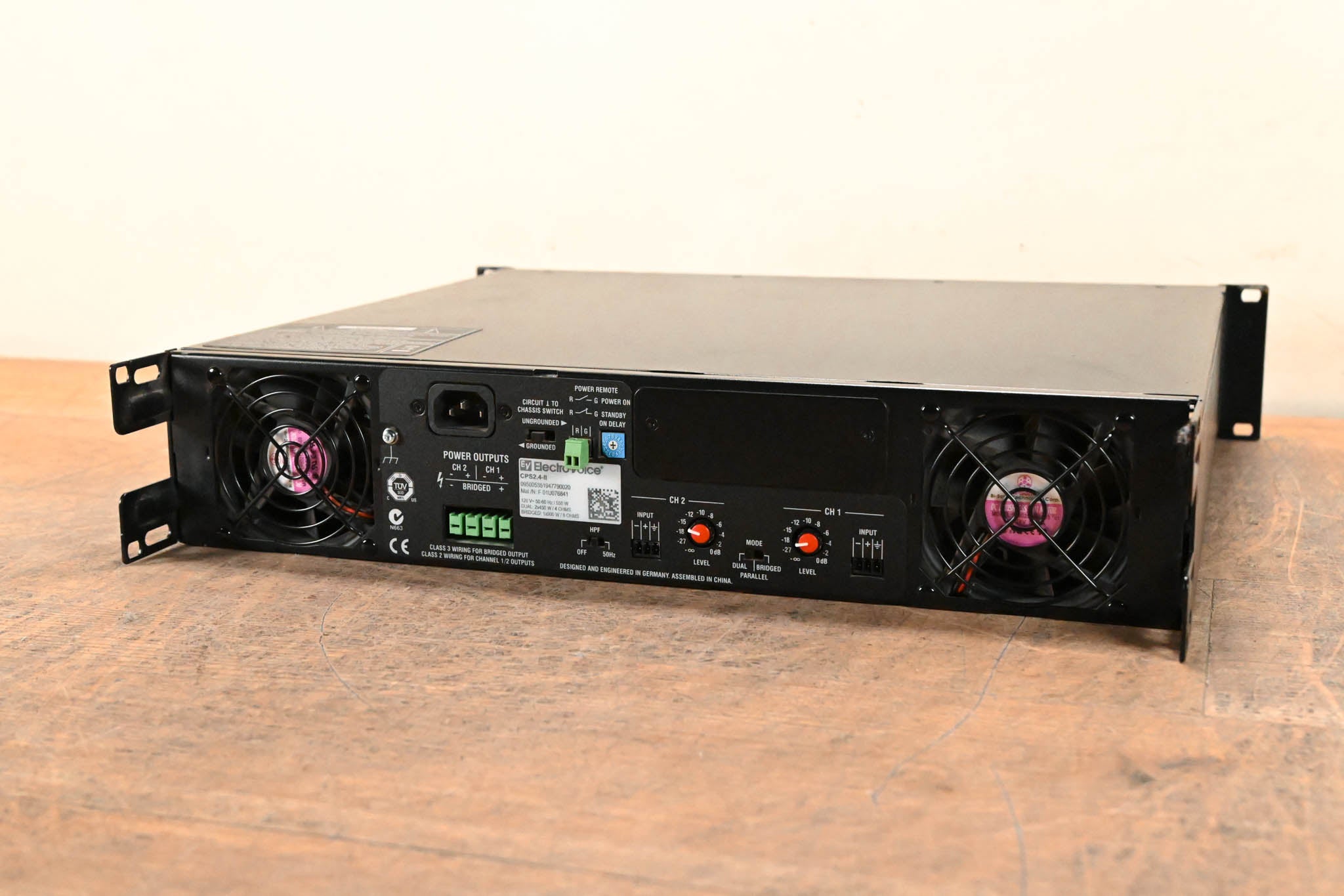Electro-Voice (EV) CPS2.4-II Contractor Precision Series 2-CH Power Amp