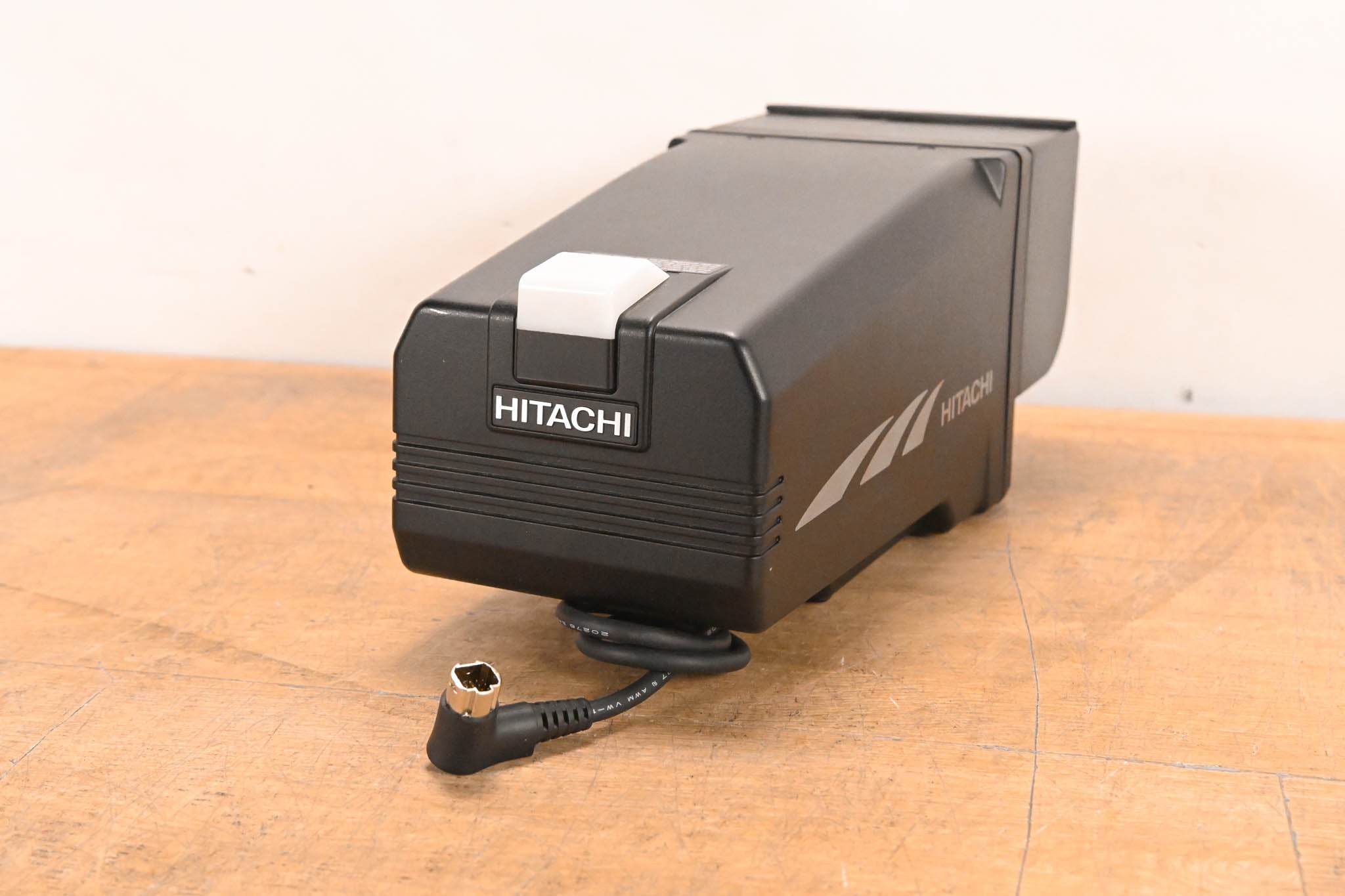 Hitachi VF-HD500 5