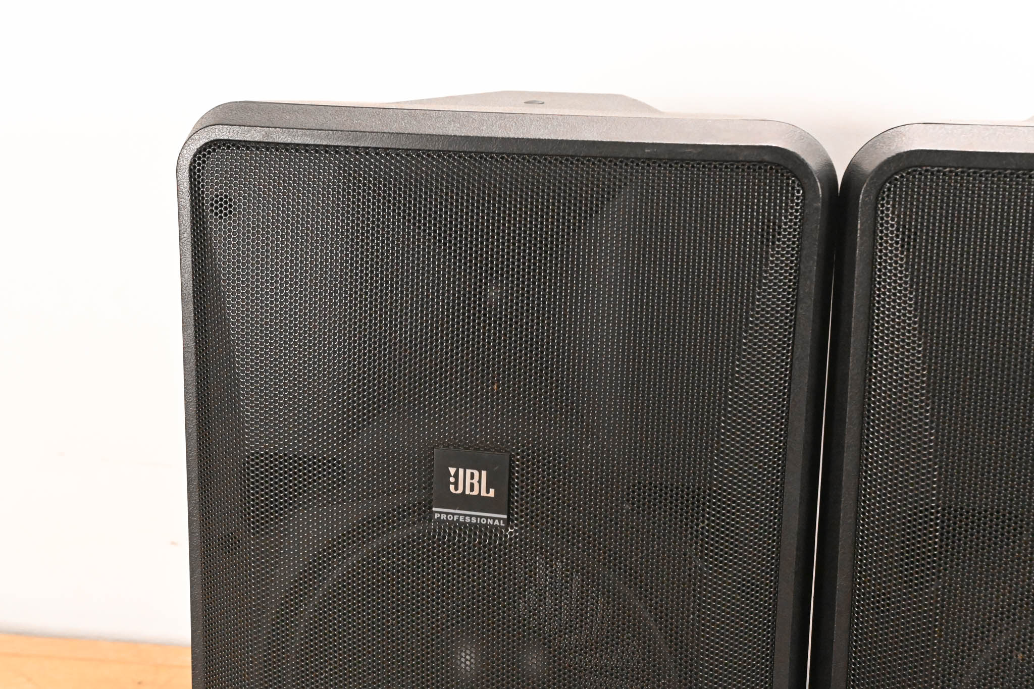 JBL Control 28-1 8" Indoor/Outdoor Surface-Mount Speaker (PAIR)