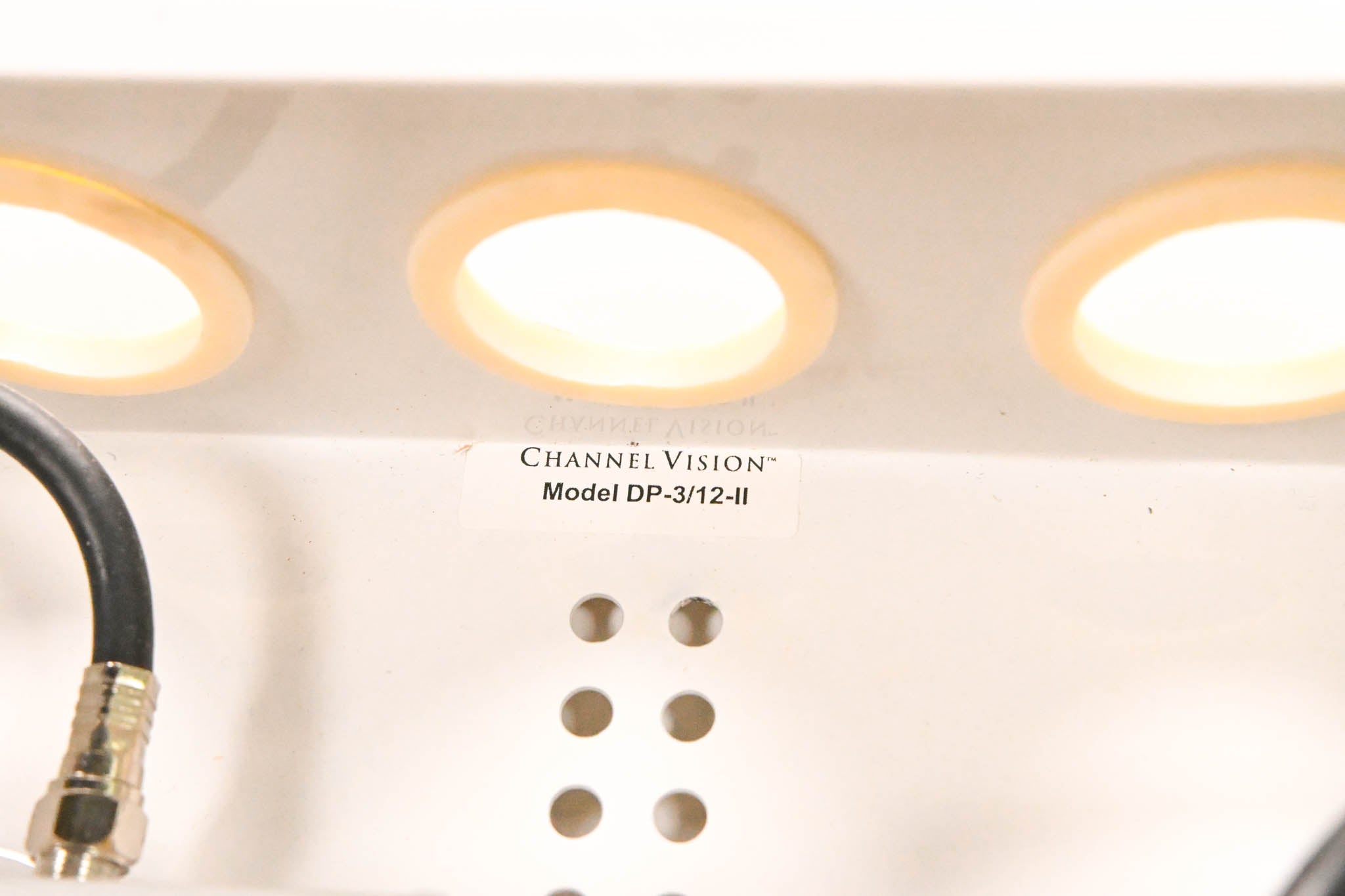 Channel Vision DP-3/12-II Amplified RF Coax Distribution Panel