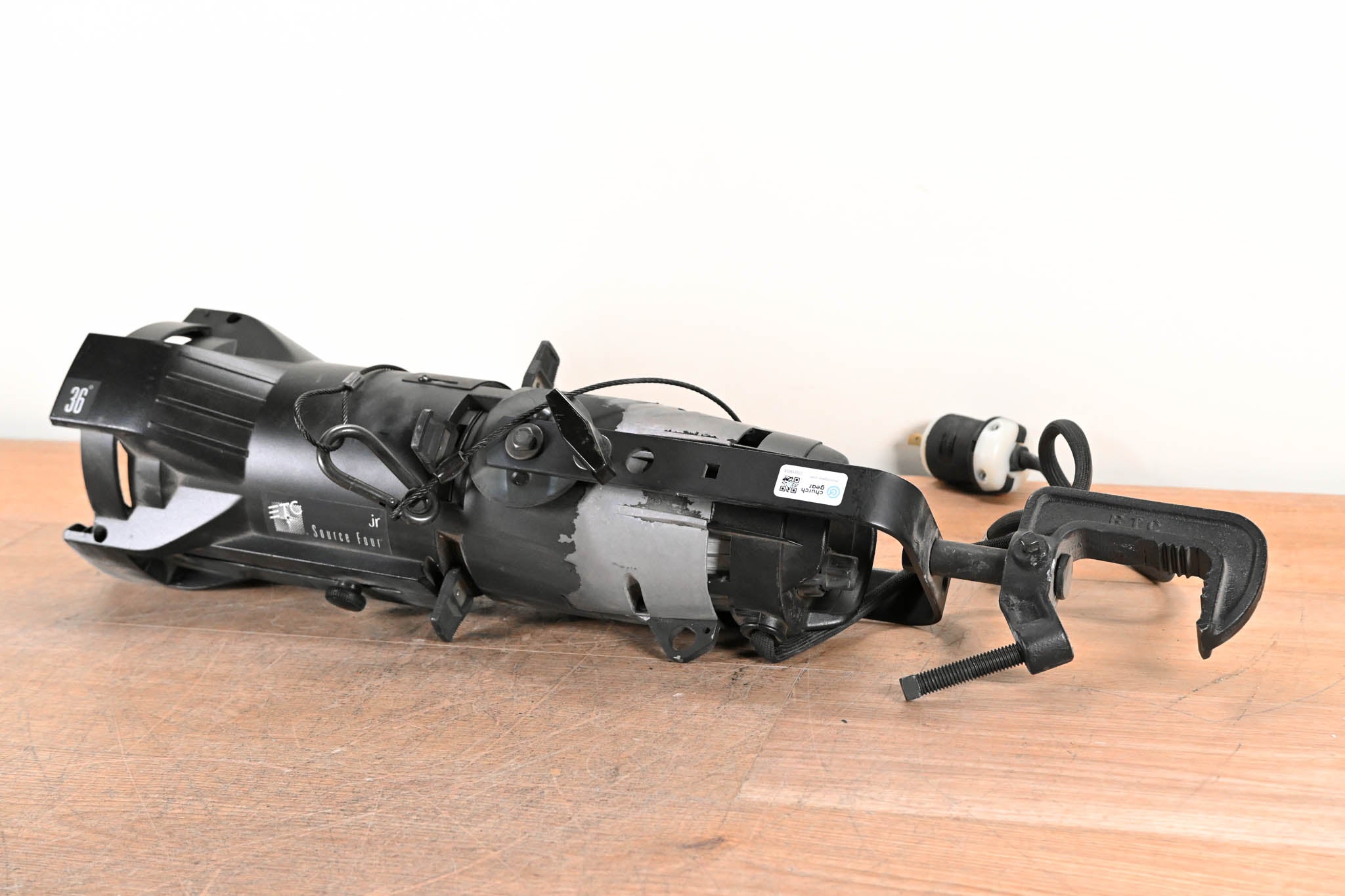 ETC Source Four Jr 36 Degree 575 Ellipsoidal Light