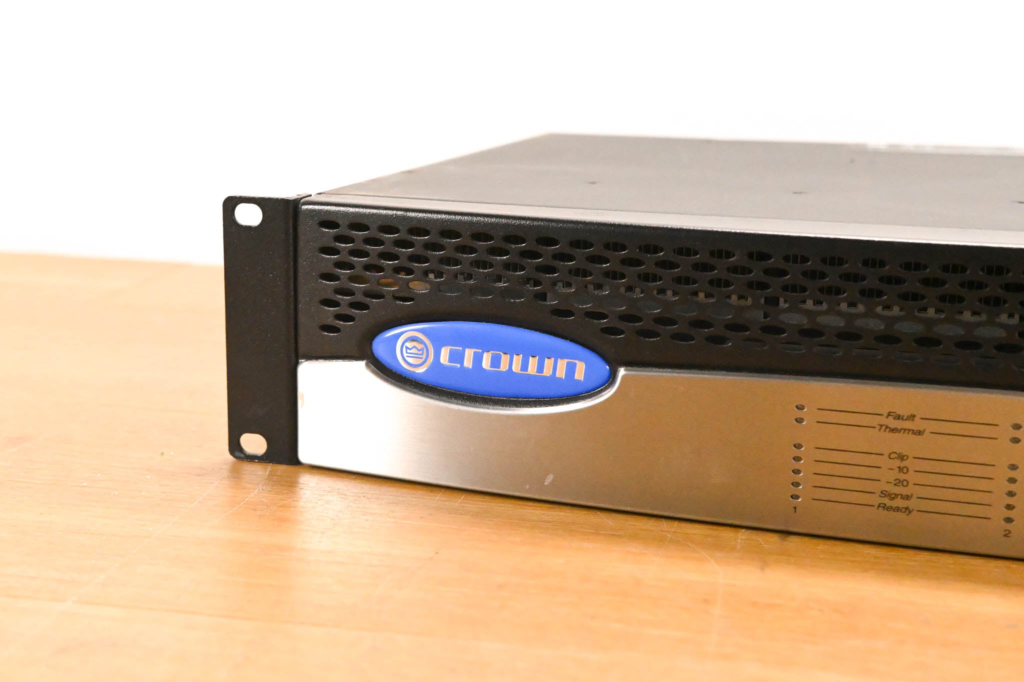 Crown CTs 3000 Two-Channel 1500W Power Amplifier