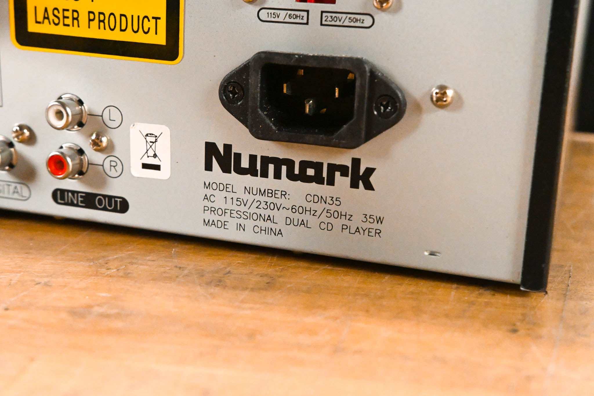 Numark CDN35 Professional CD Player with Controller