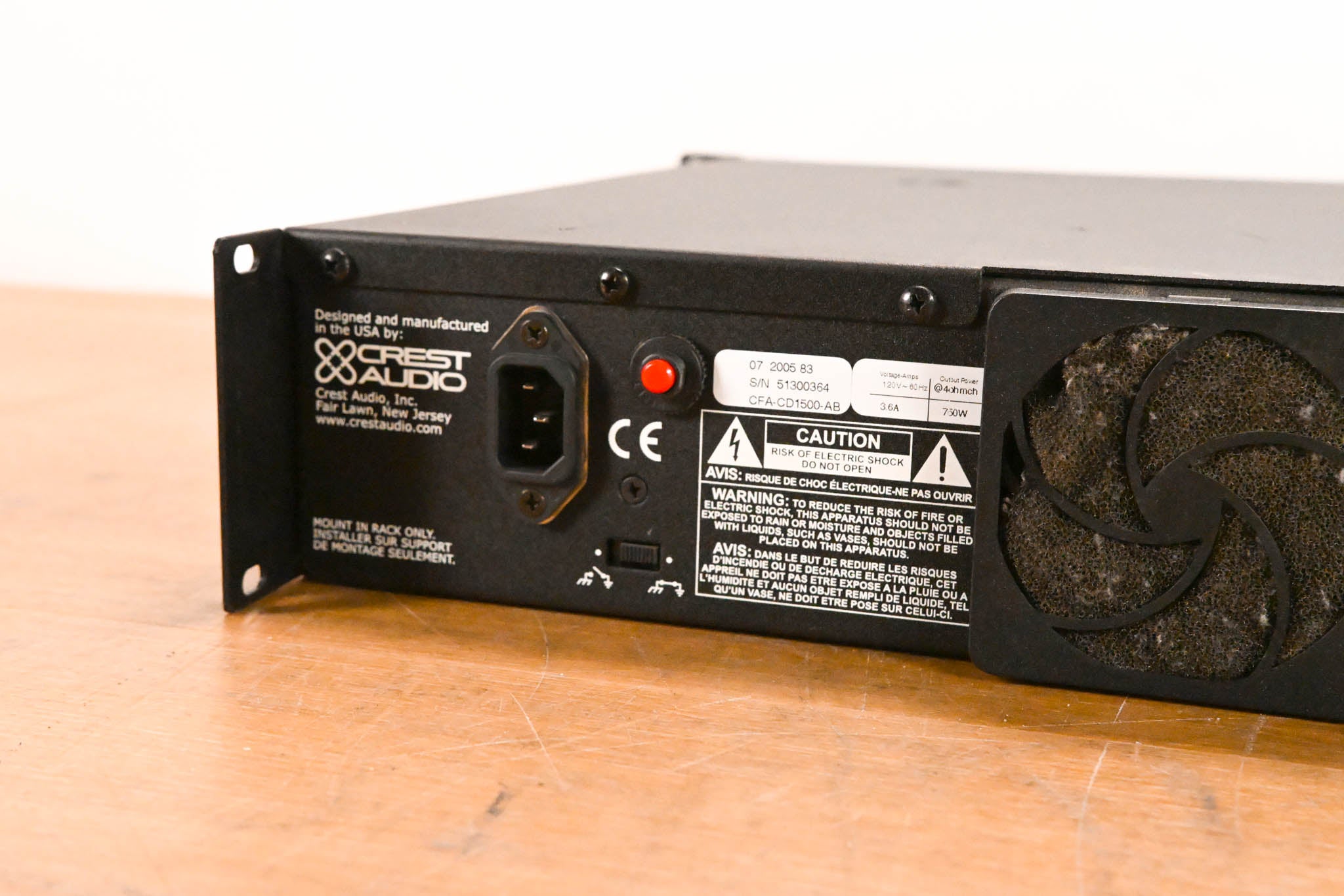 Crest Audio CD-1500 2-Channel Power Amplifier