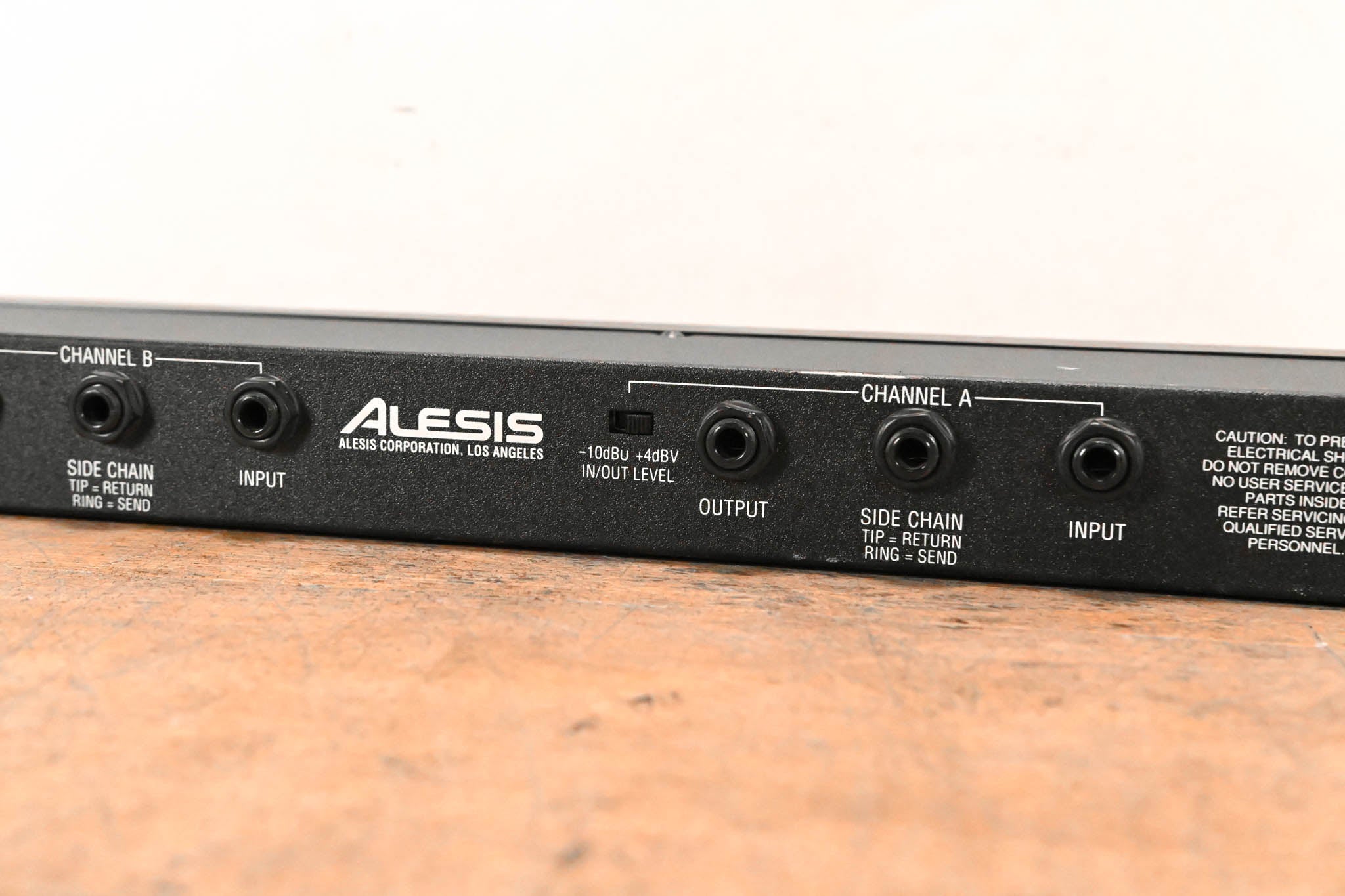 Alesis 3630 2-Channel Compressor/Limiter with Gate (NO POWER SUPPLY)